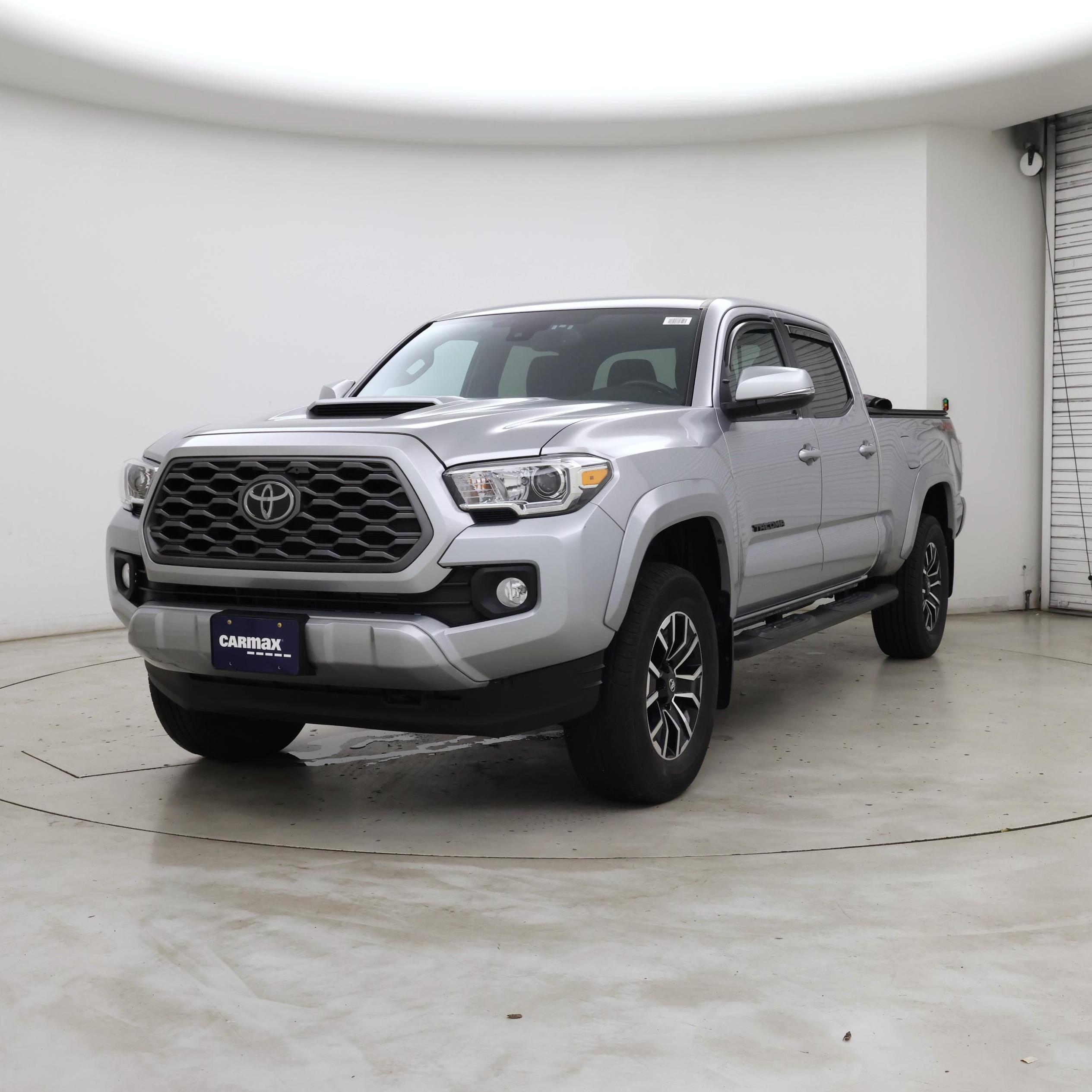 Thumbnail: 2023 Toyota Tacoma - 4