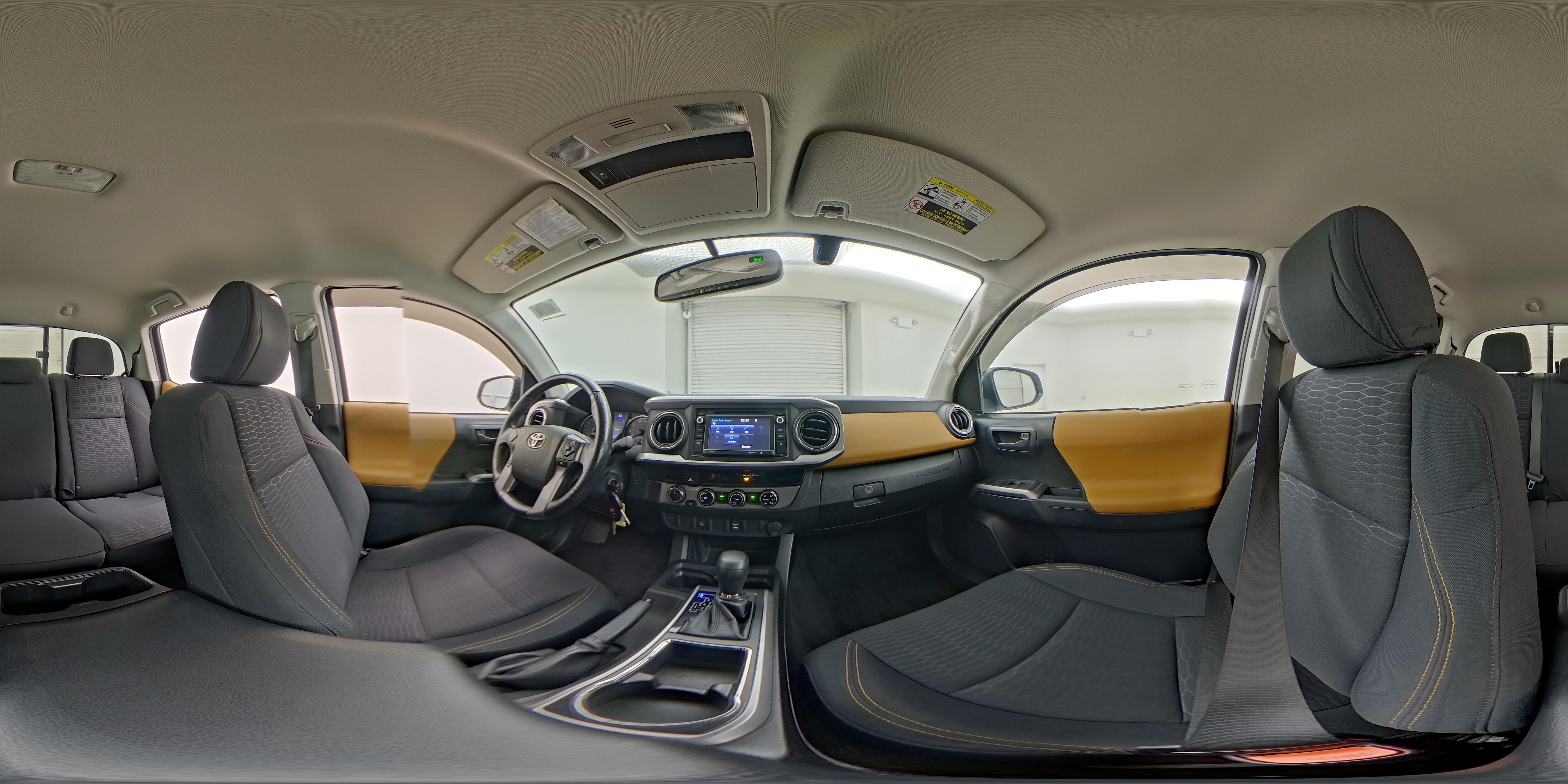 2016 Toyota Tacoma SR5 - Photo 23