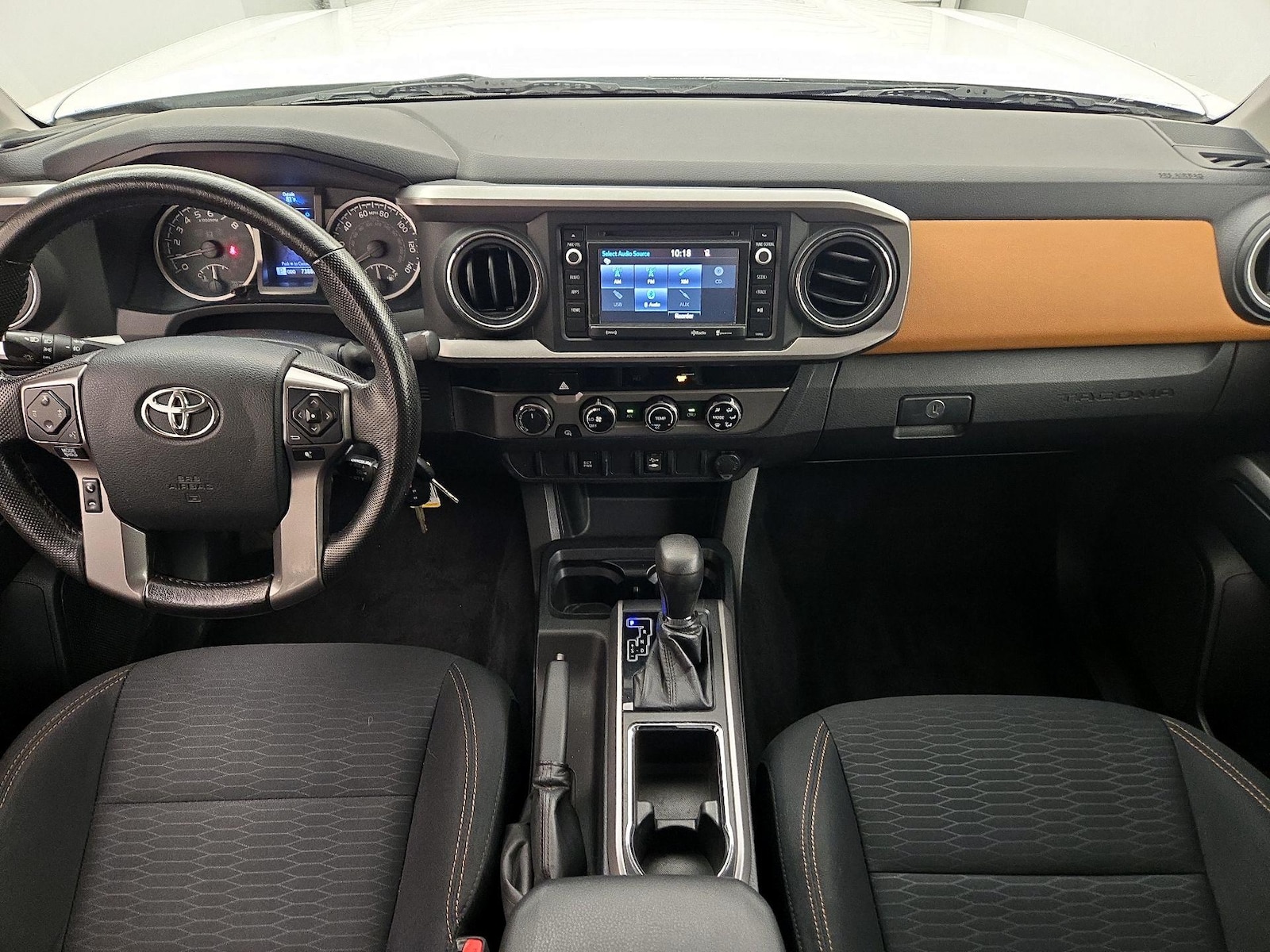 2016 Toyota Tacoma SR5 - Photo 10