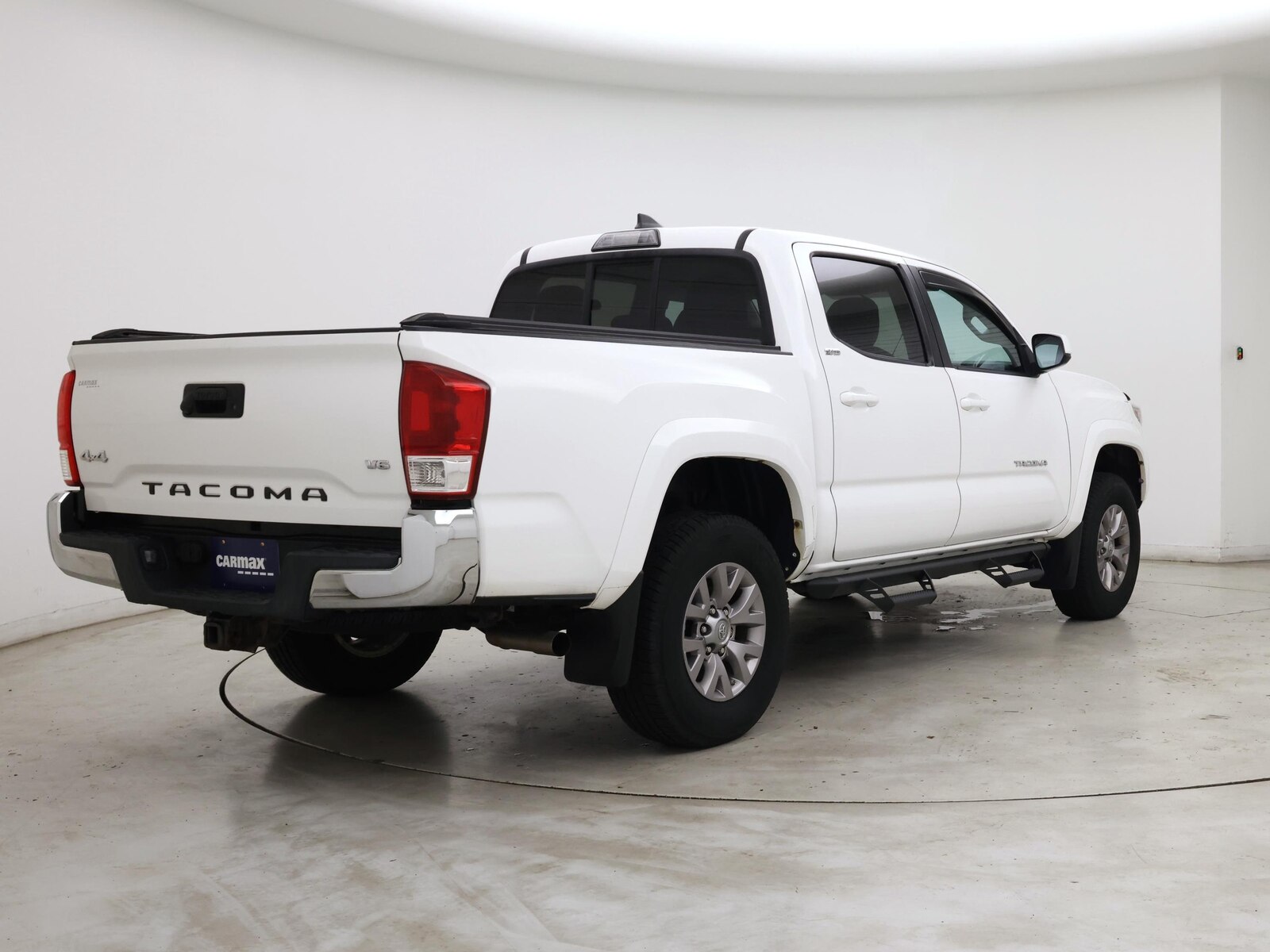 2016 Toyota Tacoma SR5 - Photo 9