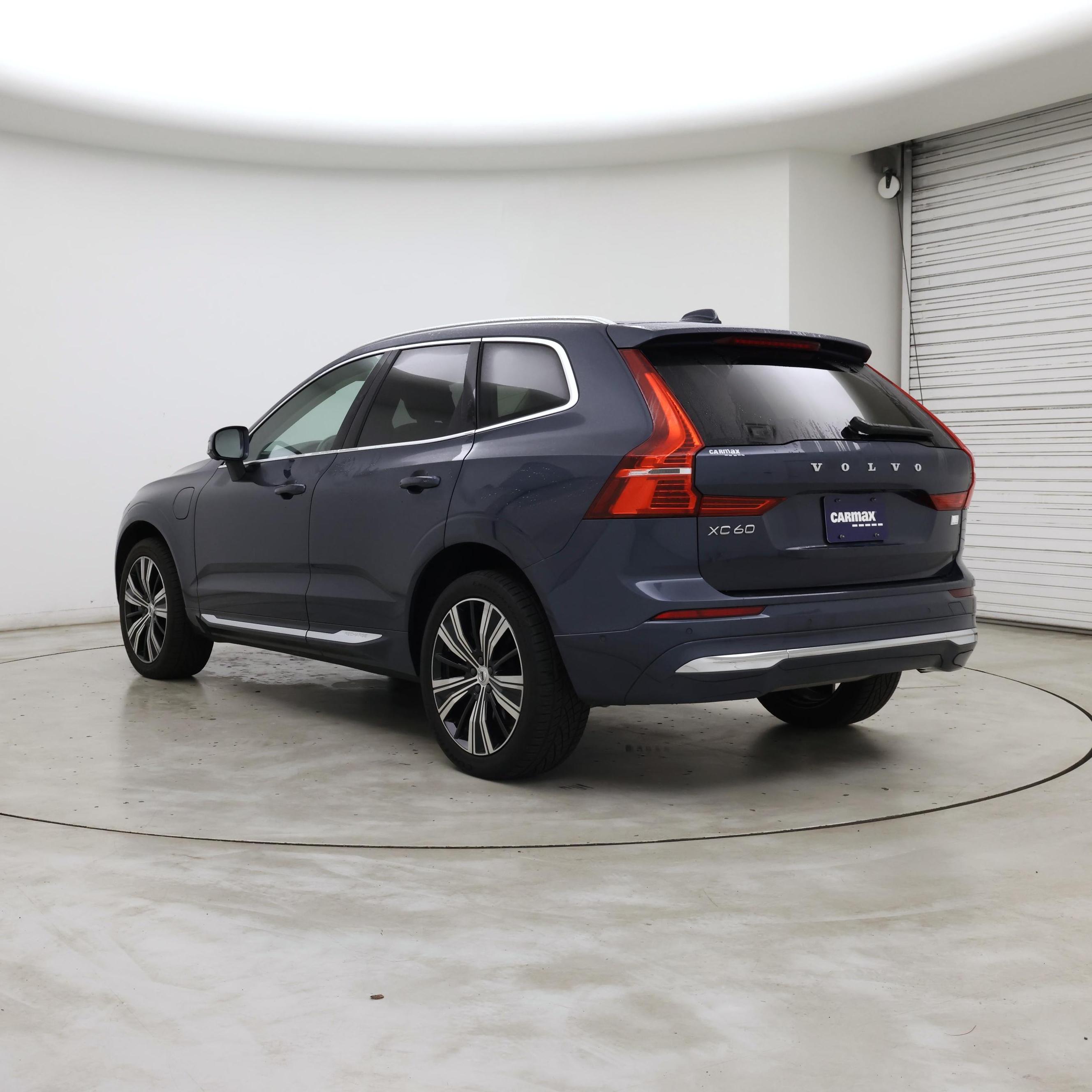 Thumbnail: 2022 Volvo XC60 - 2