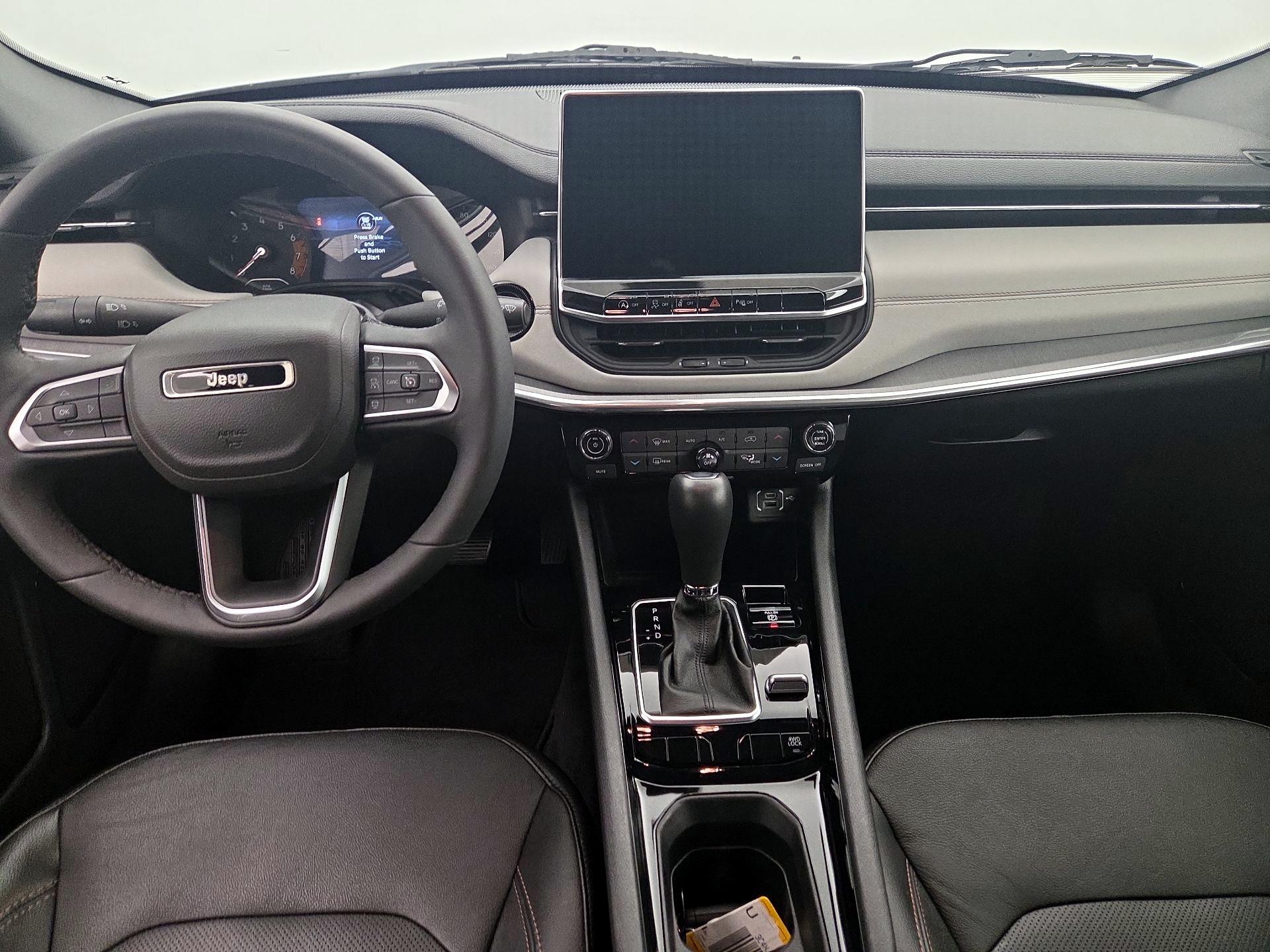 Thumbnail: 2023 Jeep Compass - 9