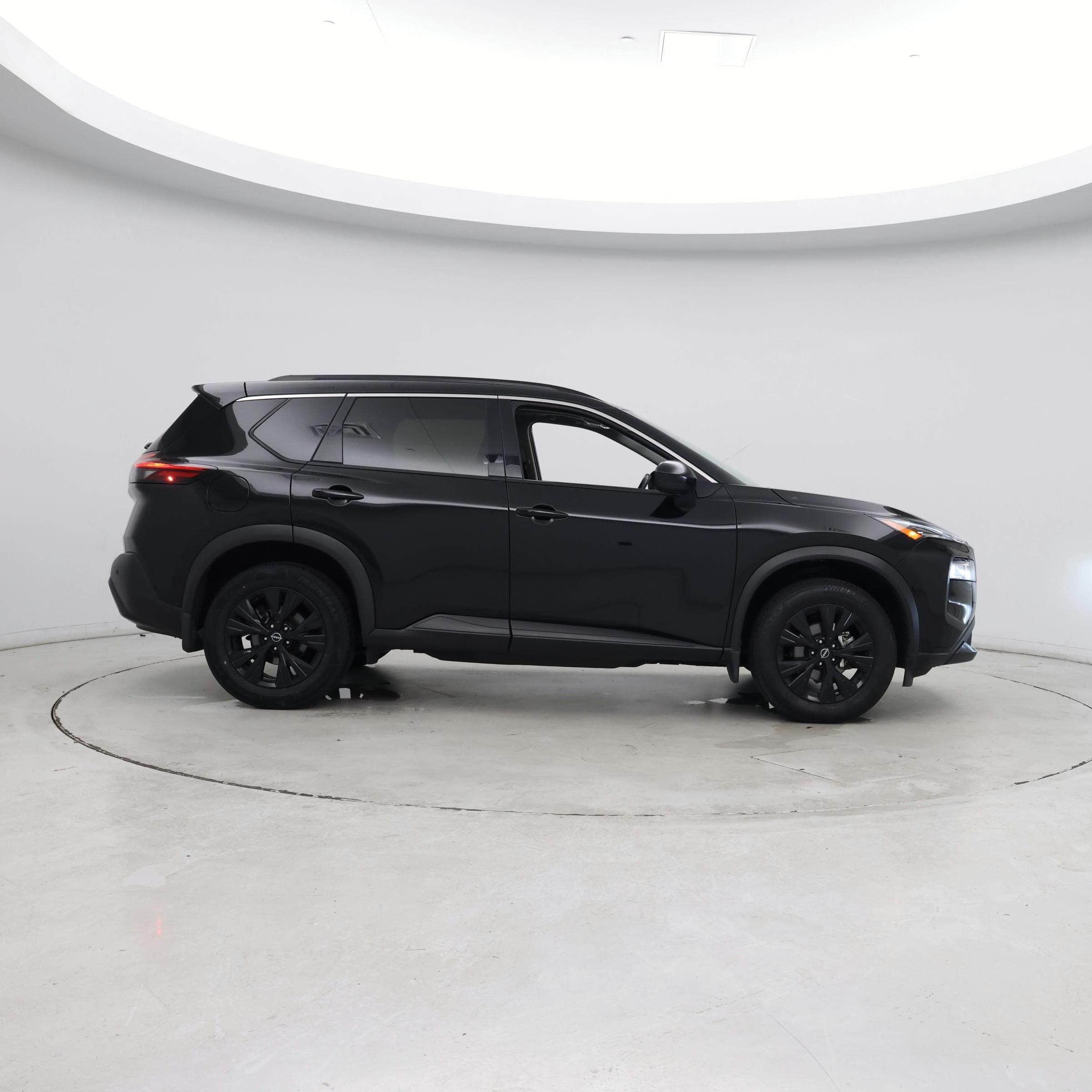 Thumbnail: 2023 Nissan Rogue - 7