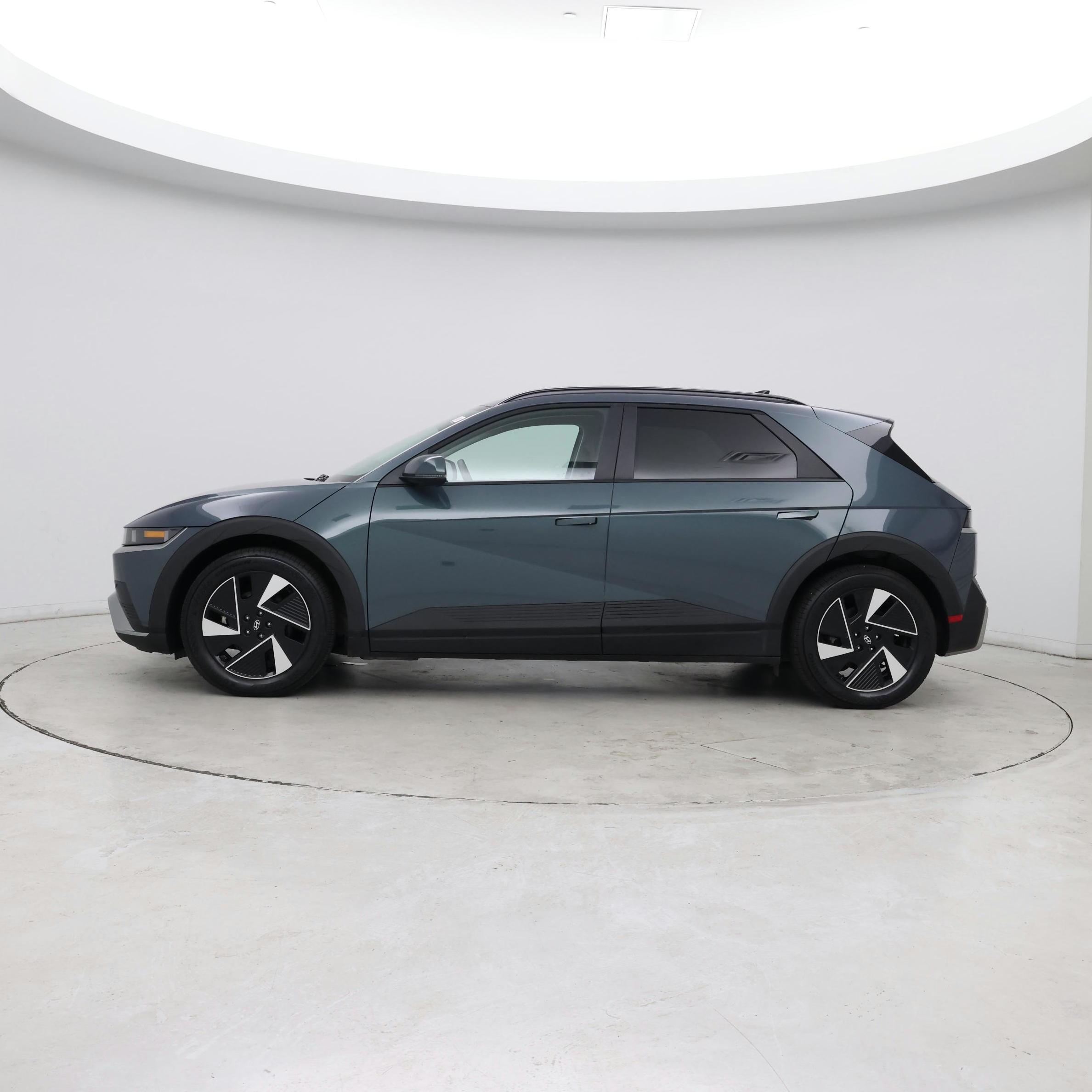 Thumbnail: 2025 Hyundai Ioniq 5 - 3