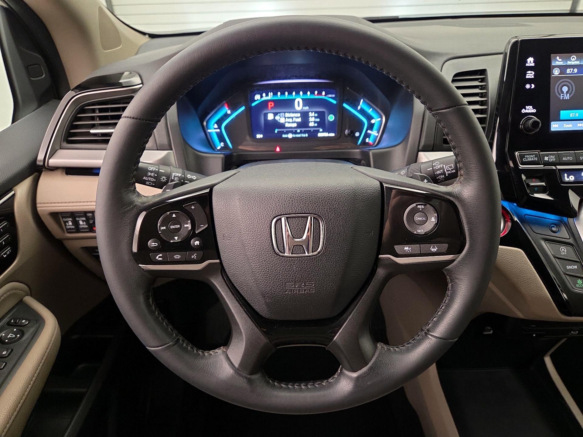 Thumbnail: 2023 Honda Odyssey - 10