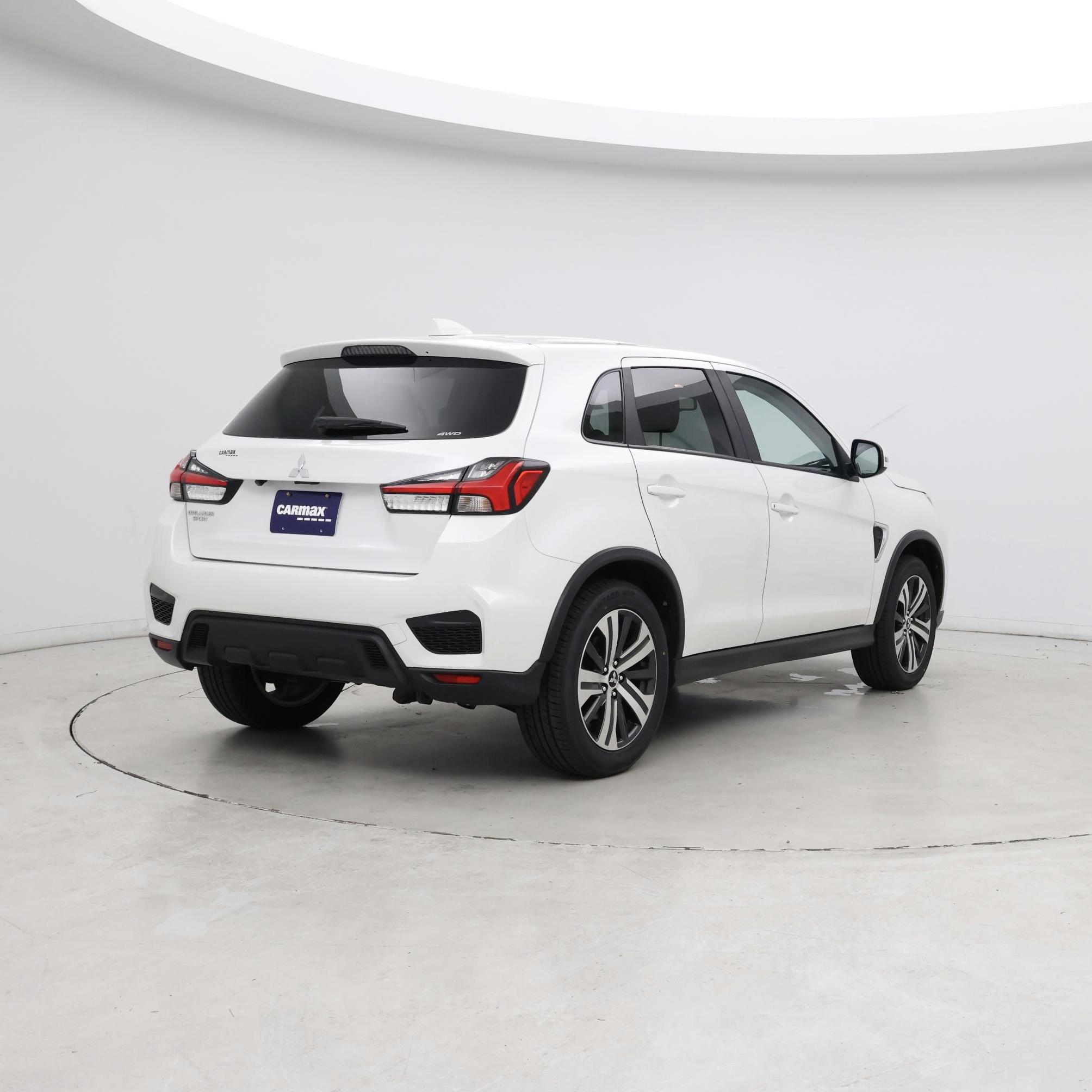 Thumbnail: 2020 Mitsubishi Outlander Sport - 8