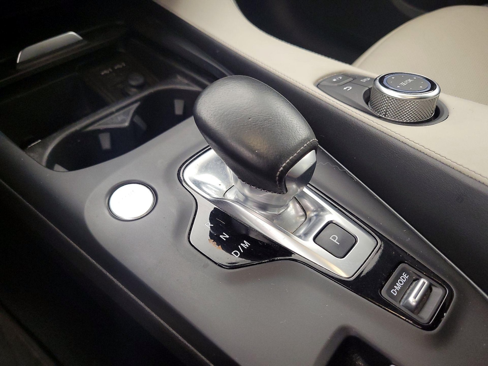 2023 INFINITI QX55 Luxe - Photo 16