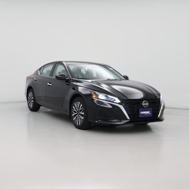 2023 Nissan Altima SV