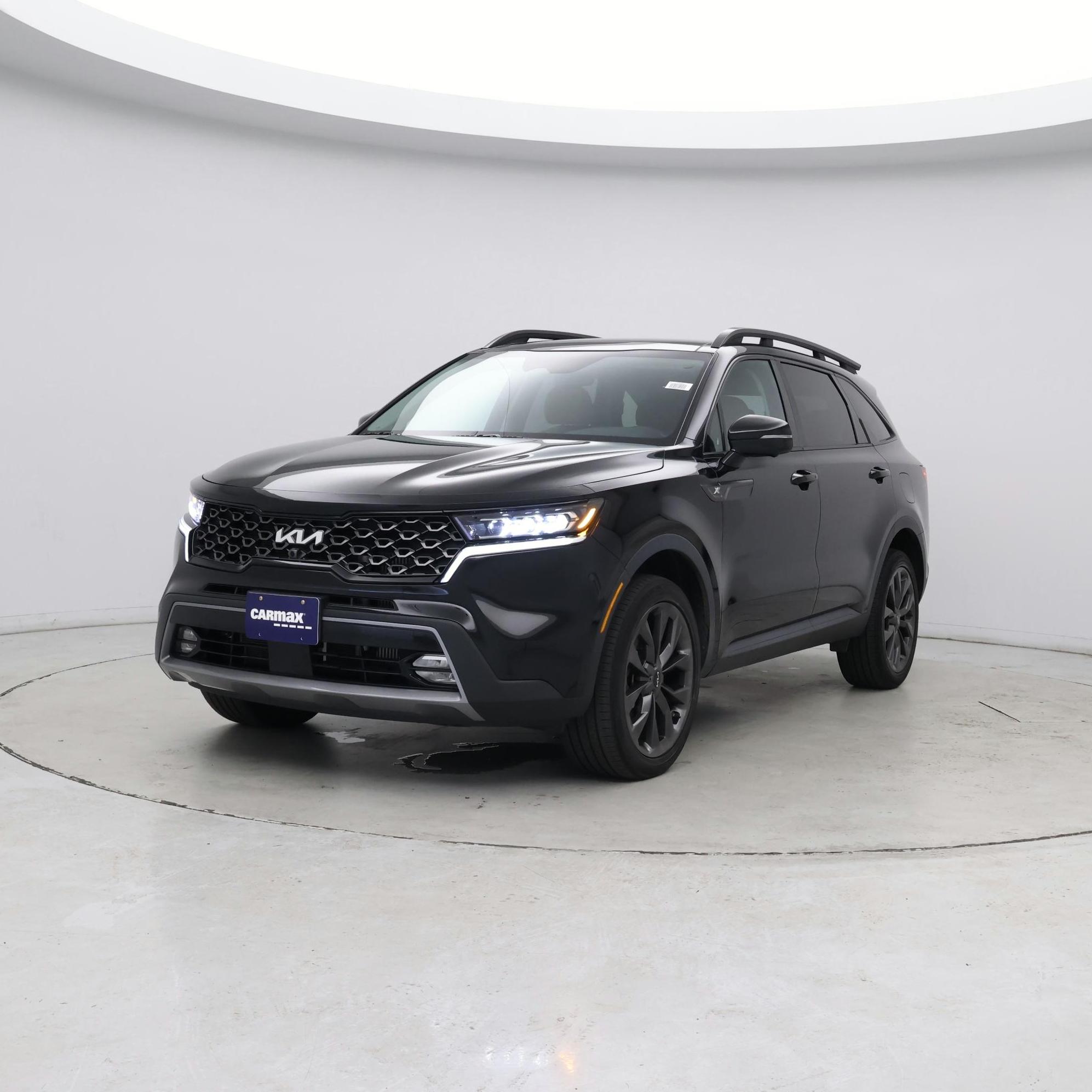 Thumbnail: 2023 Kia Sorento - 4