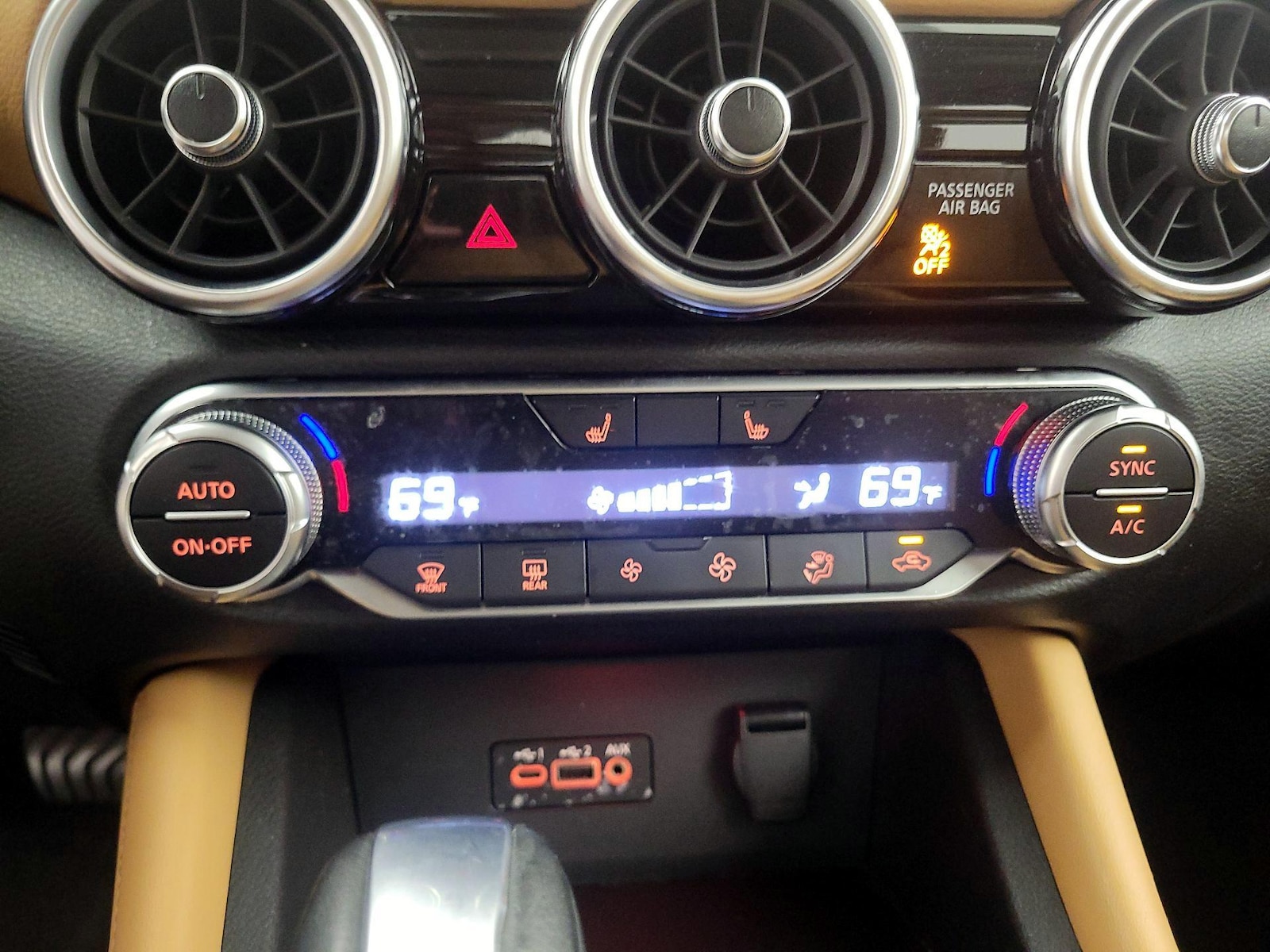 2020 Nissan Sentra SV - Photo 17
