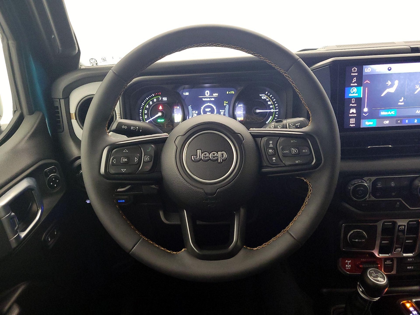 2024 Jeep Wrangler 4xe Willys 4XE - Photo 11