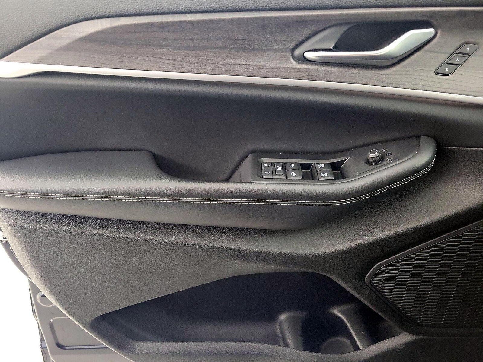2023 Jeep Grand Cherokee L Limited - Photo 13
