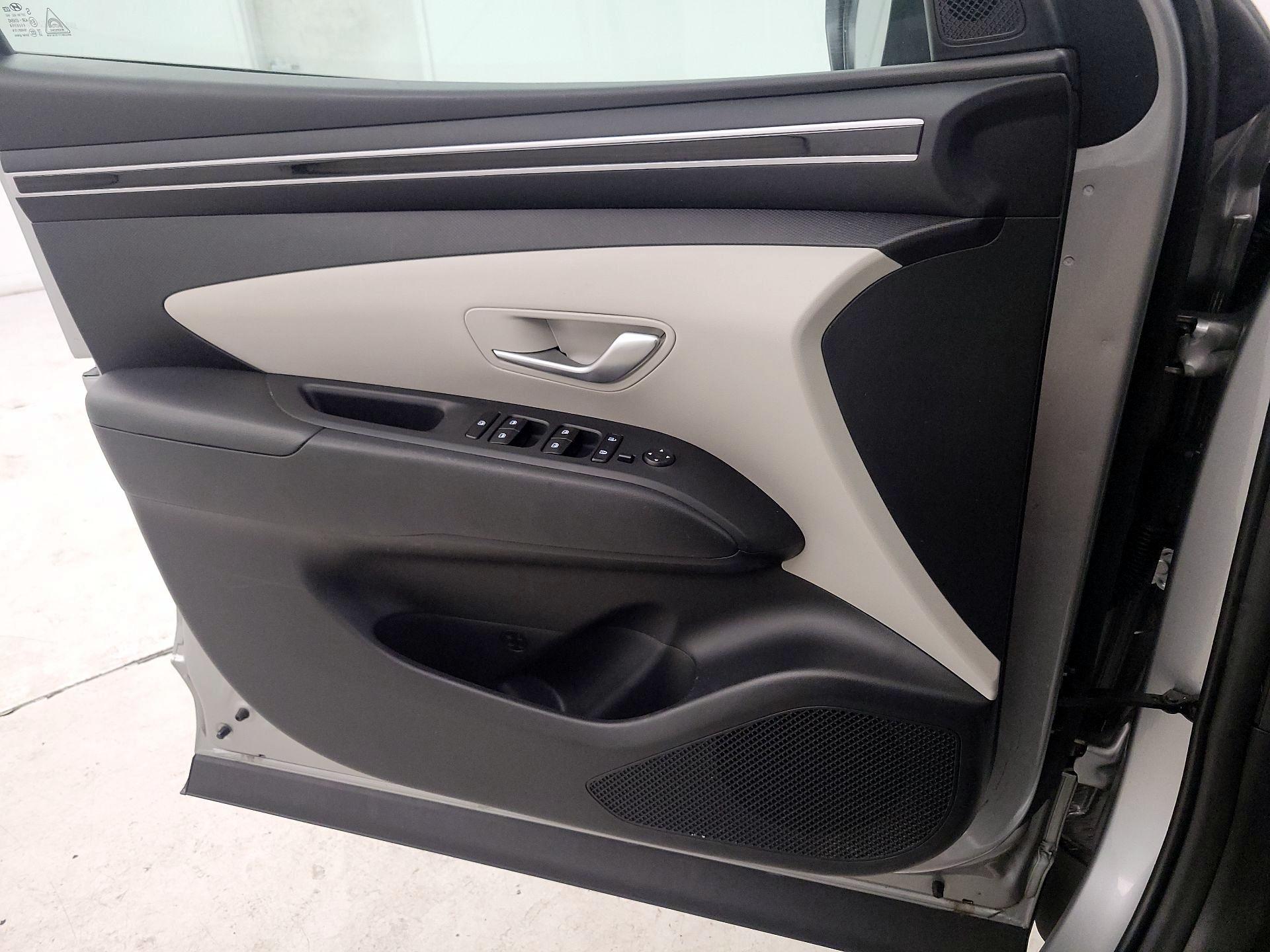 Thumbnail: 2024 Hyundai Tucson - 10