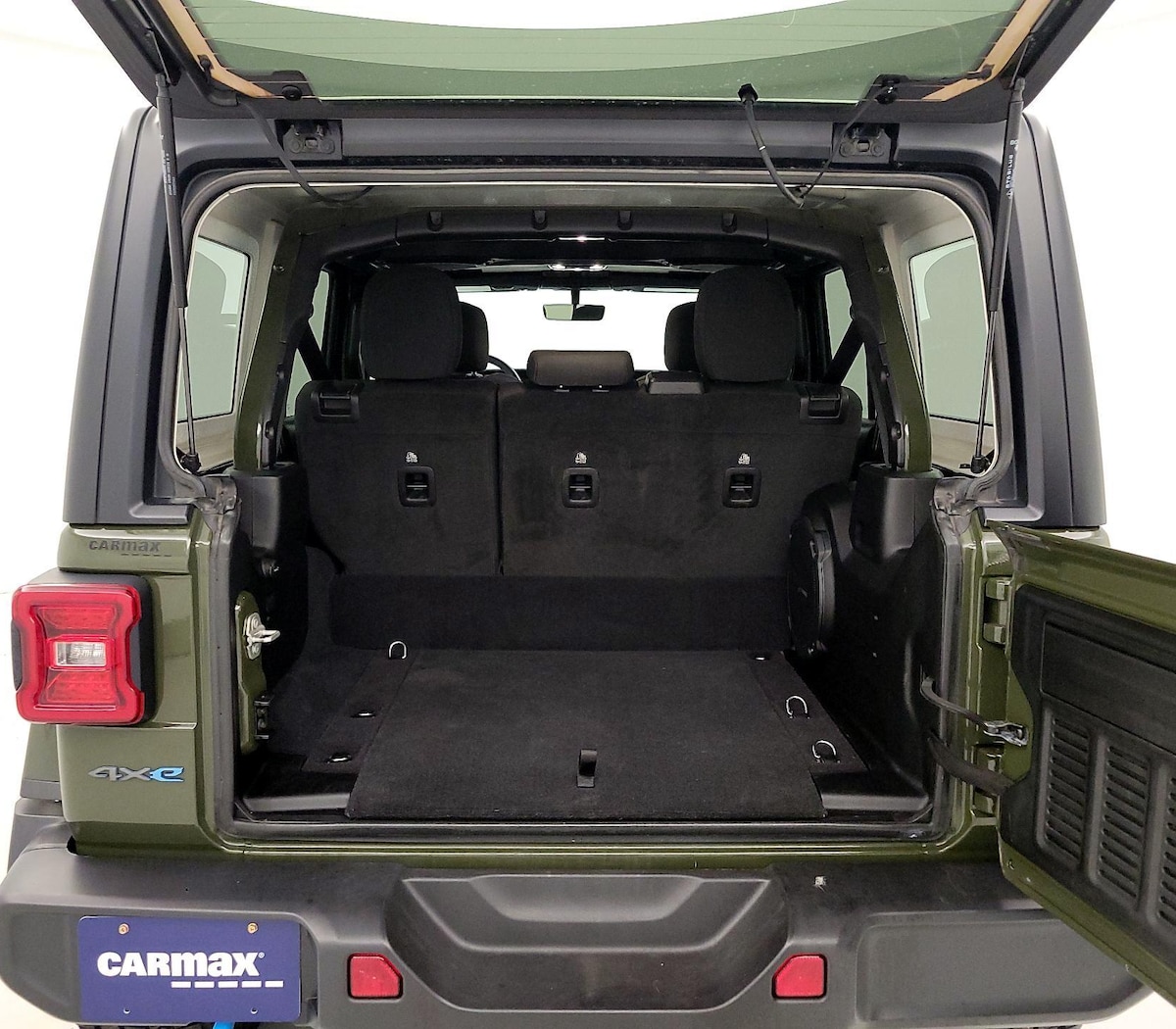 Trunk/Cargo (Seats Up)