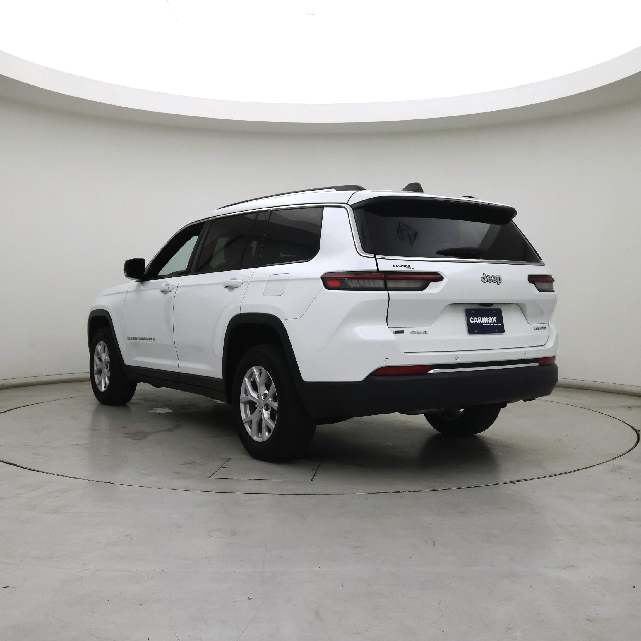 Thumbnail: 2023 Jeep Grand Cherokee L - 2