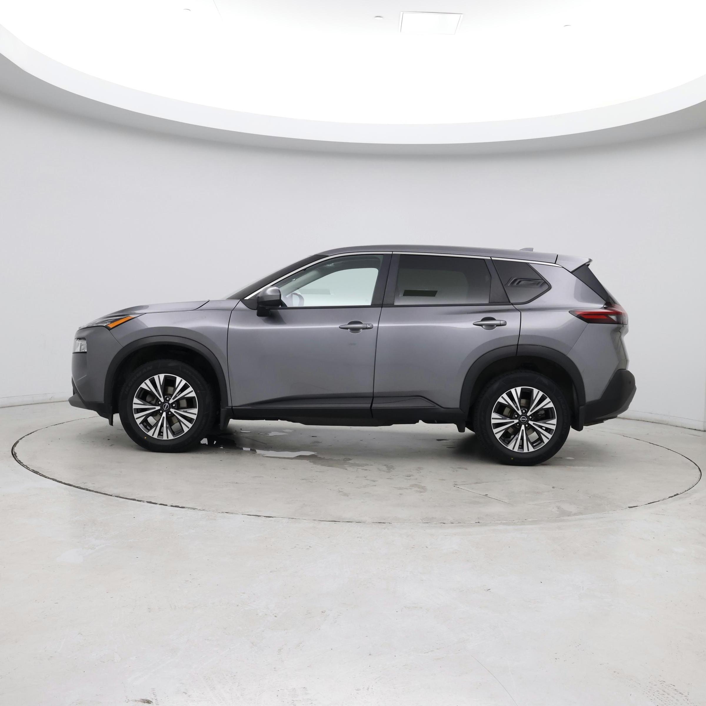 Thumbnail: 2023 Nissan Rogue - 3