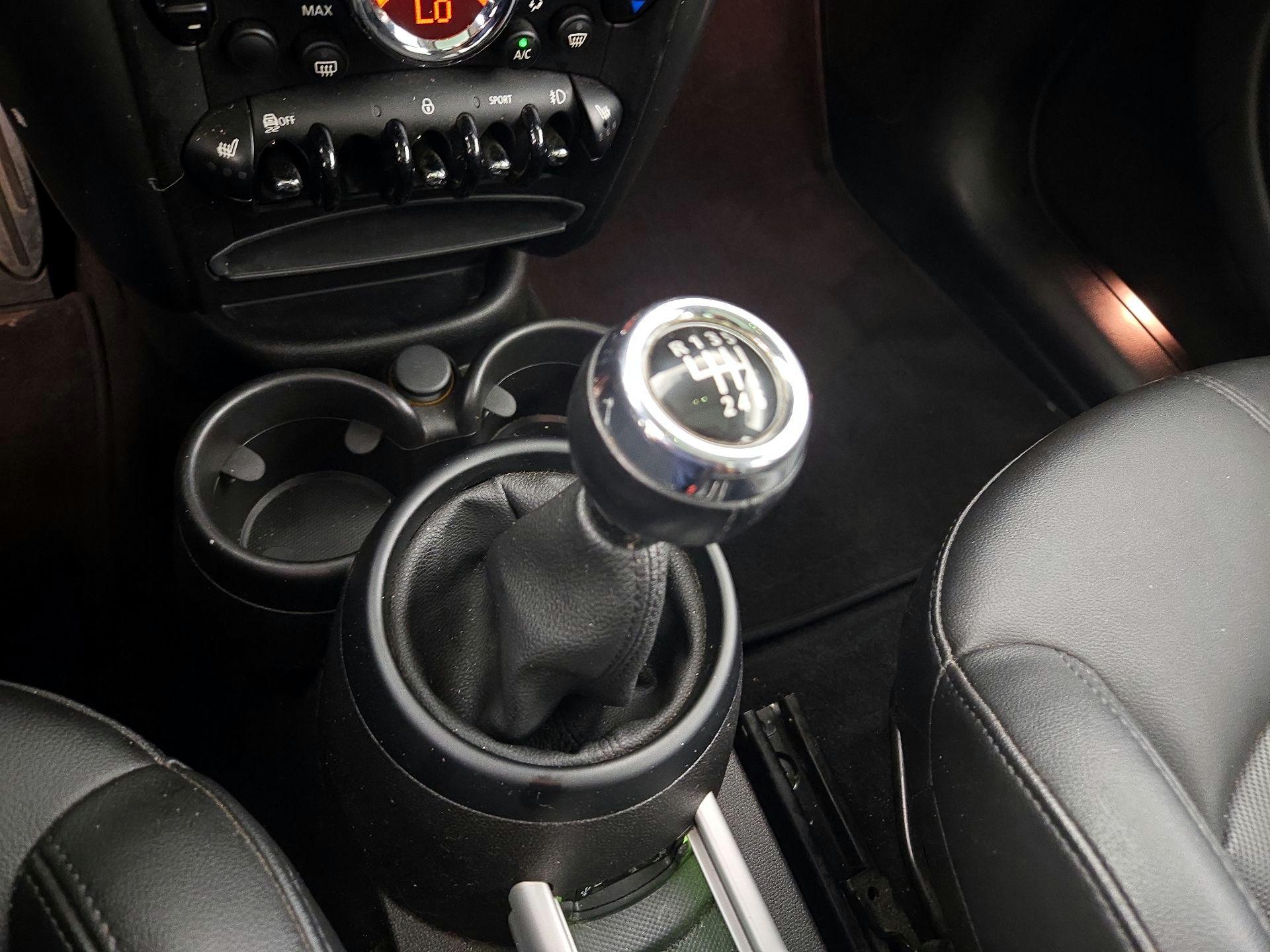 Thumbnail: 2016 MINI Cooper Countryman - 15