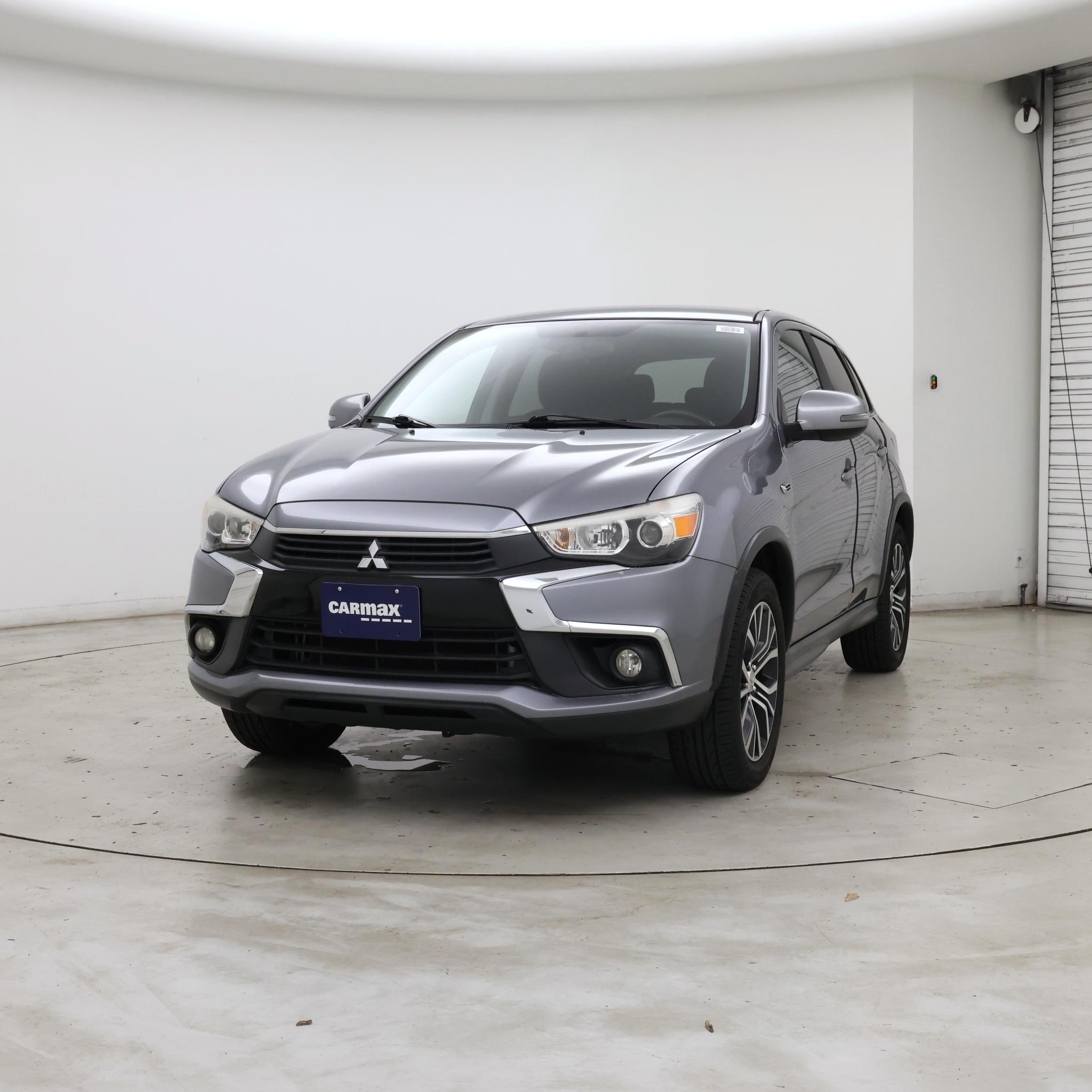 Thumbnail: 2017 Mitsubishi Outlander Sport - 4