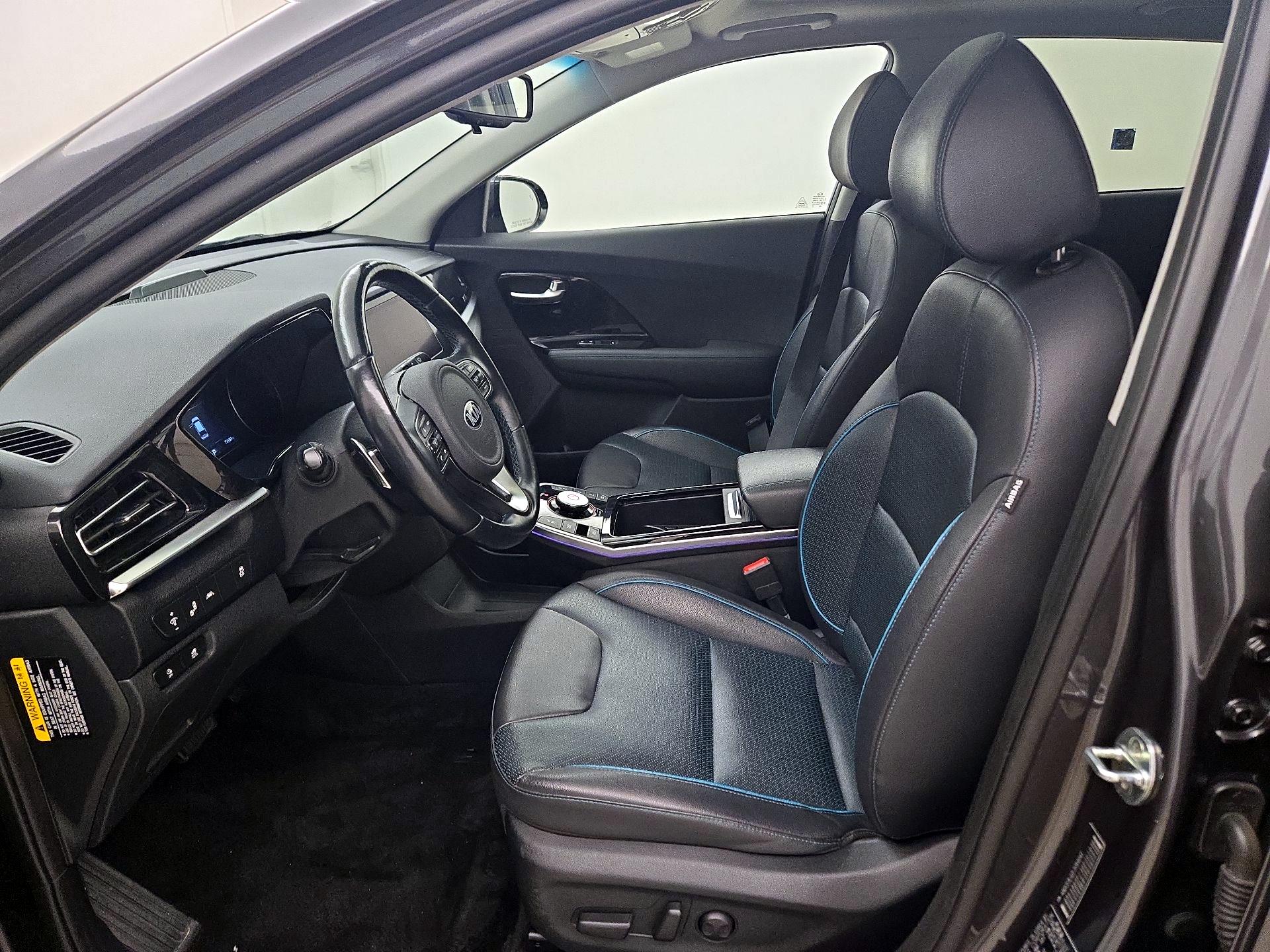 Thumbnail: 2020 Kia Niro - 11