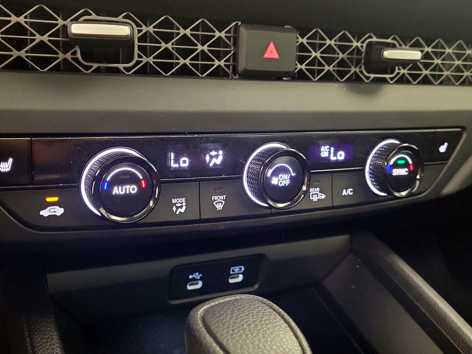 2025 Honda Accord SE - Photo 16