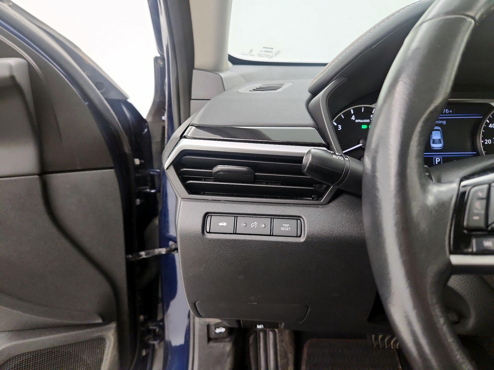 2023 Nissan Altima SR - Photo 14