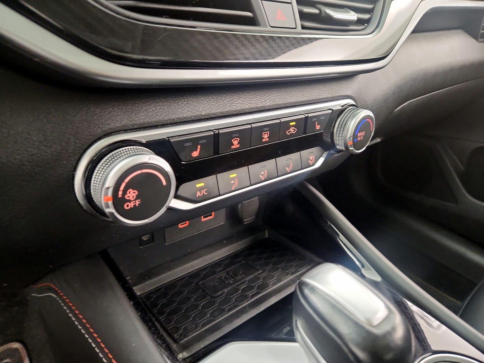 2023 Nissan Altima SR - Photo 18