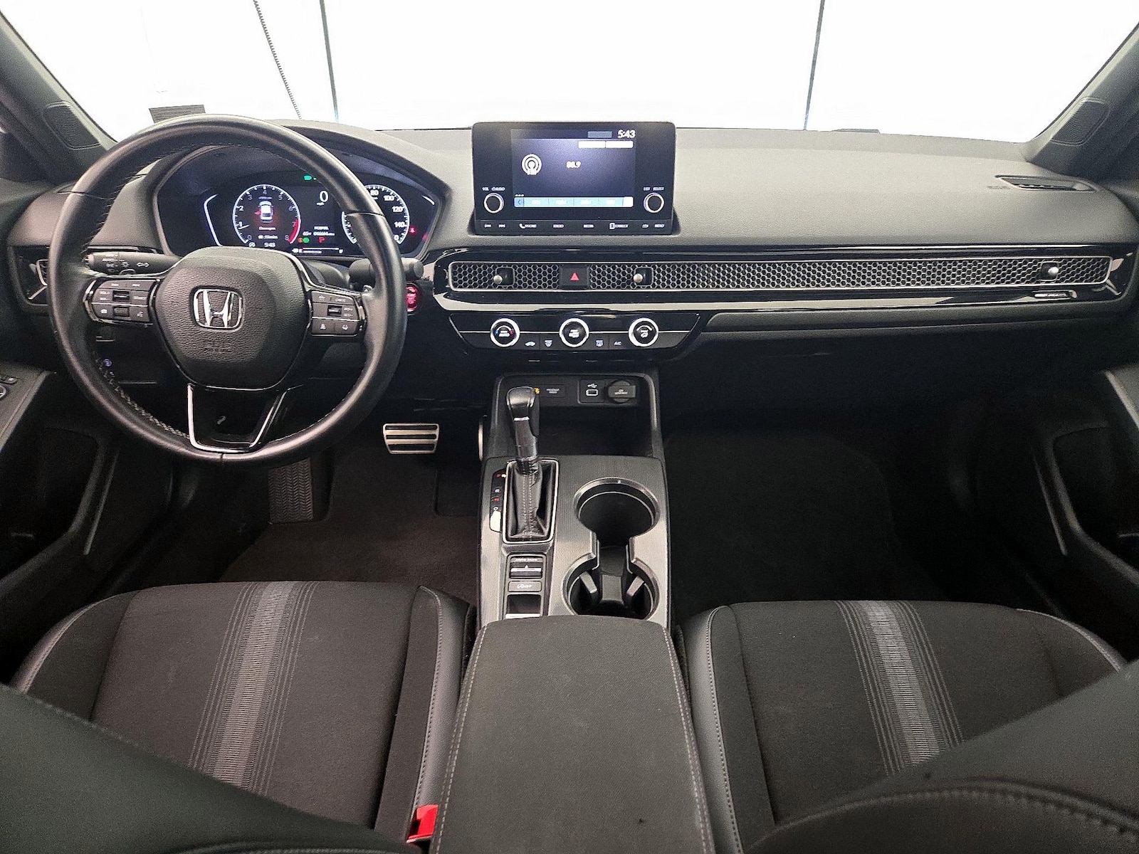 Apple CarPlay® & Android Auto™
