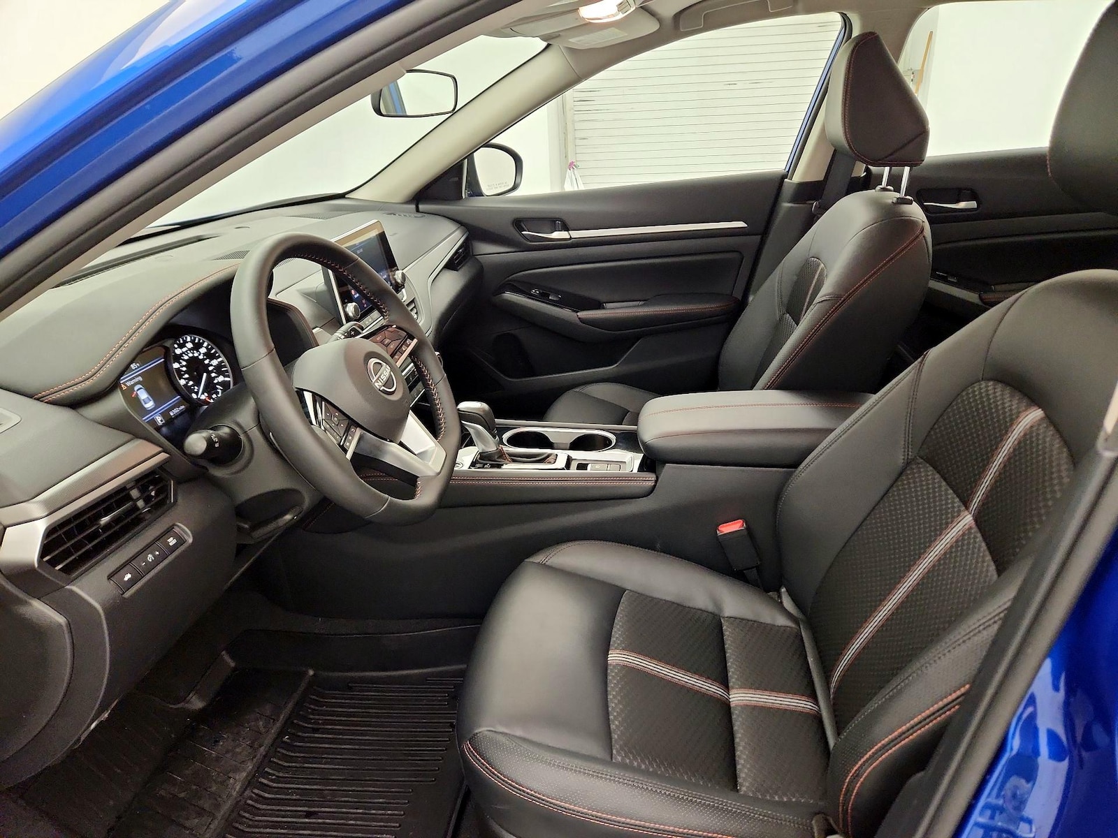 Power Seat(s) & Side Airbags
