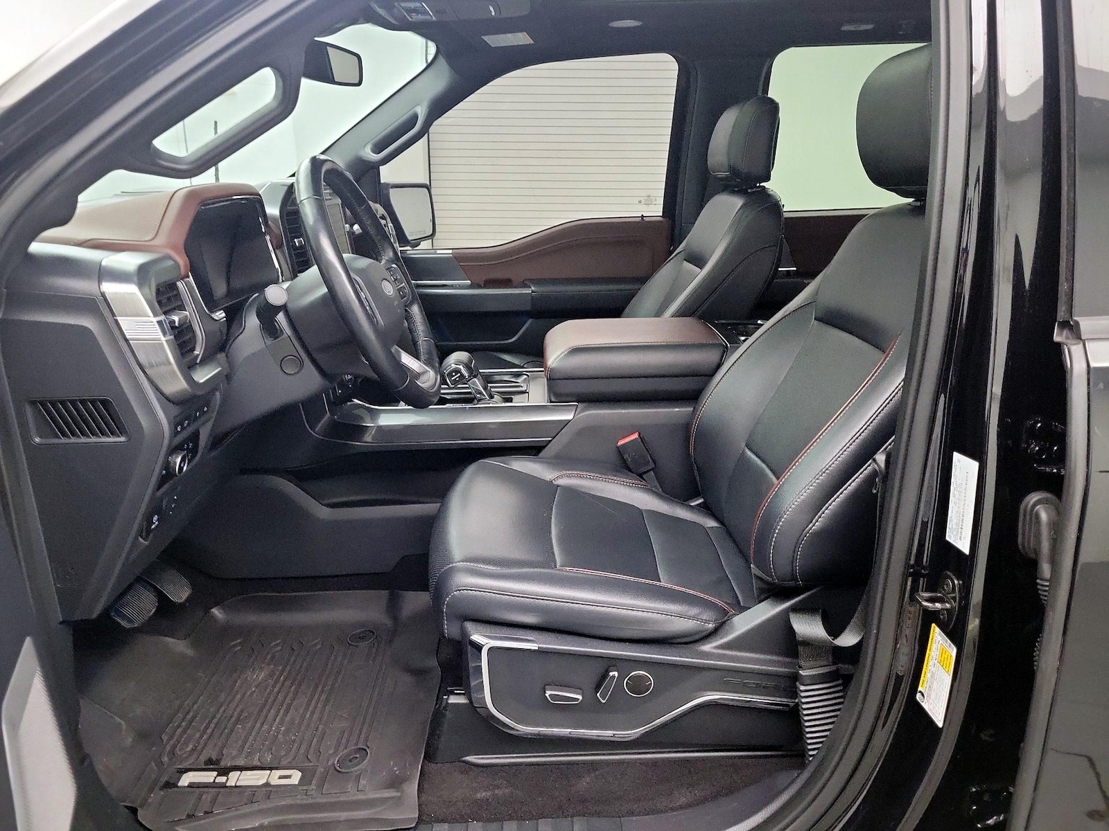 2023 Ford F-150 Lariat - Photo 12