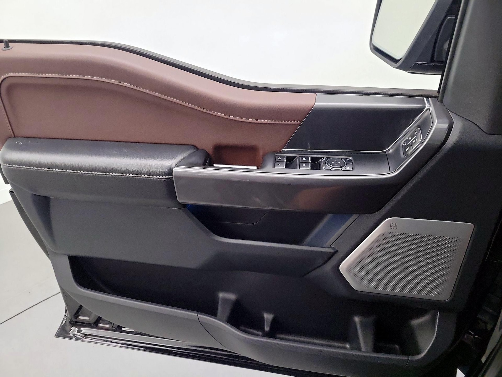 2023 Ford F-150 Lariat - Photo 13