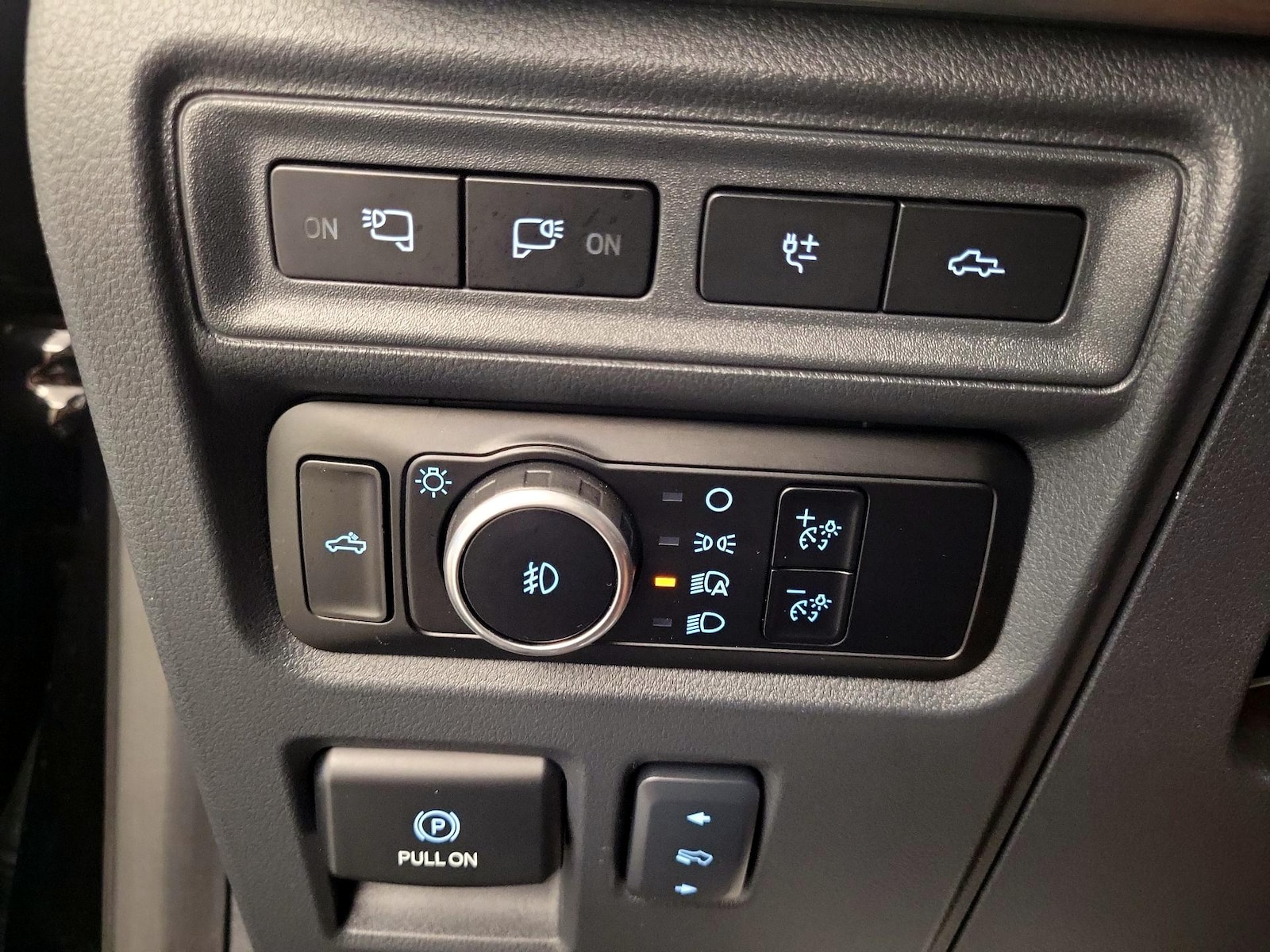 2023 Ford F-150 Lariat - Photo 14