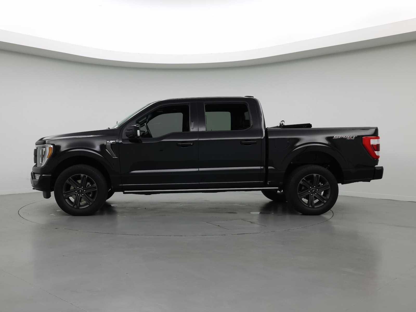 2023 Ford F-150 Lariat - Photo 4