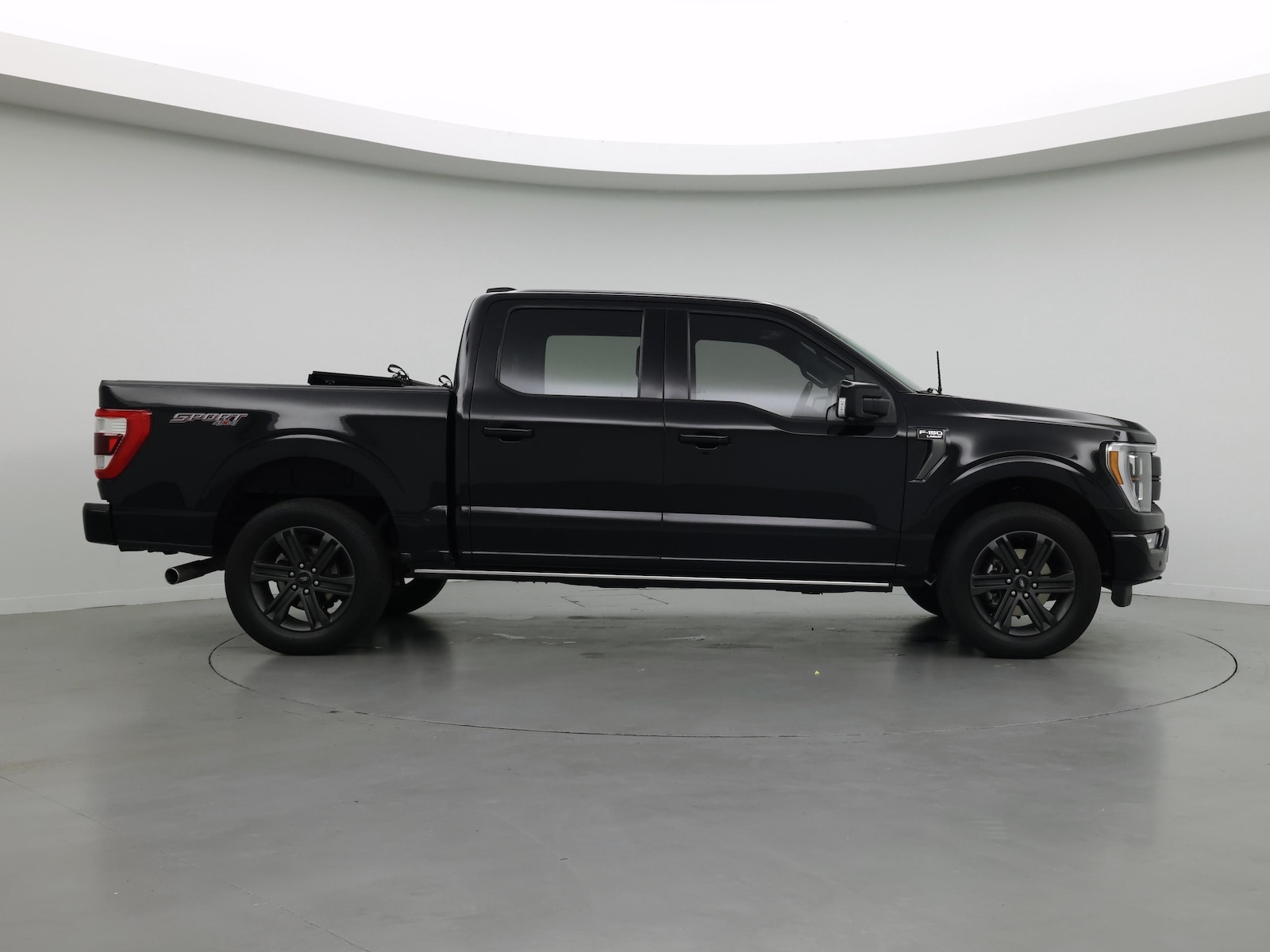 2023 Ford F-150 Lariat - Photo 8