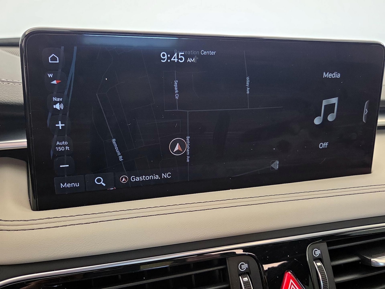 2023 GENESIS G70 Standard - Photo 15