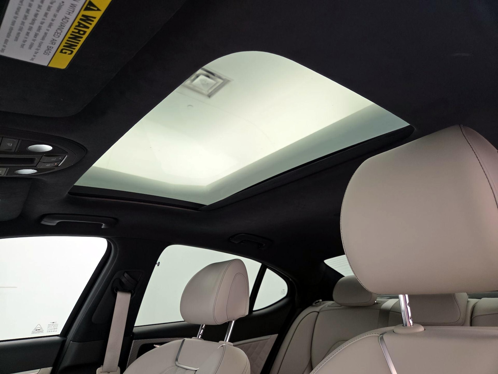 2023 GENESIS G70 Standard - Photo 21