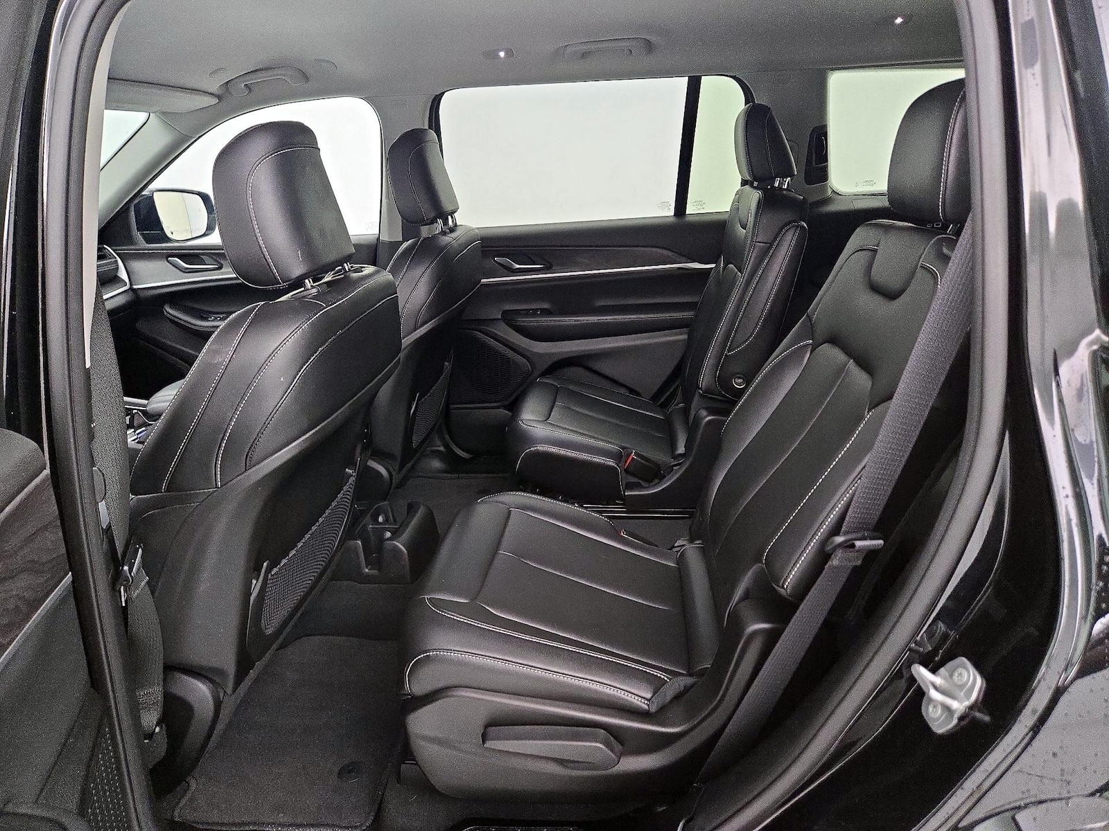 Rear Air Conditioning