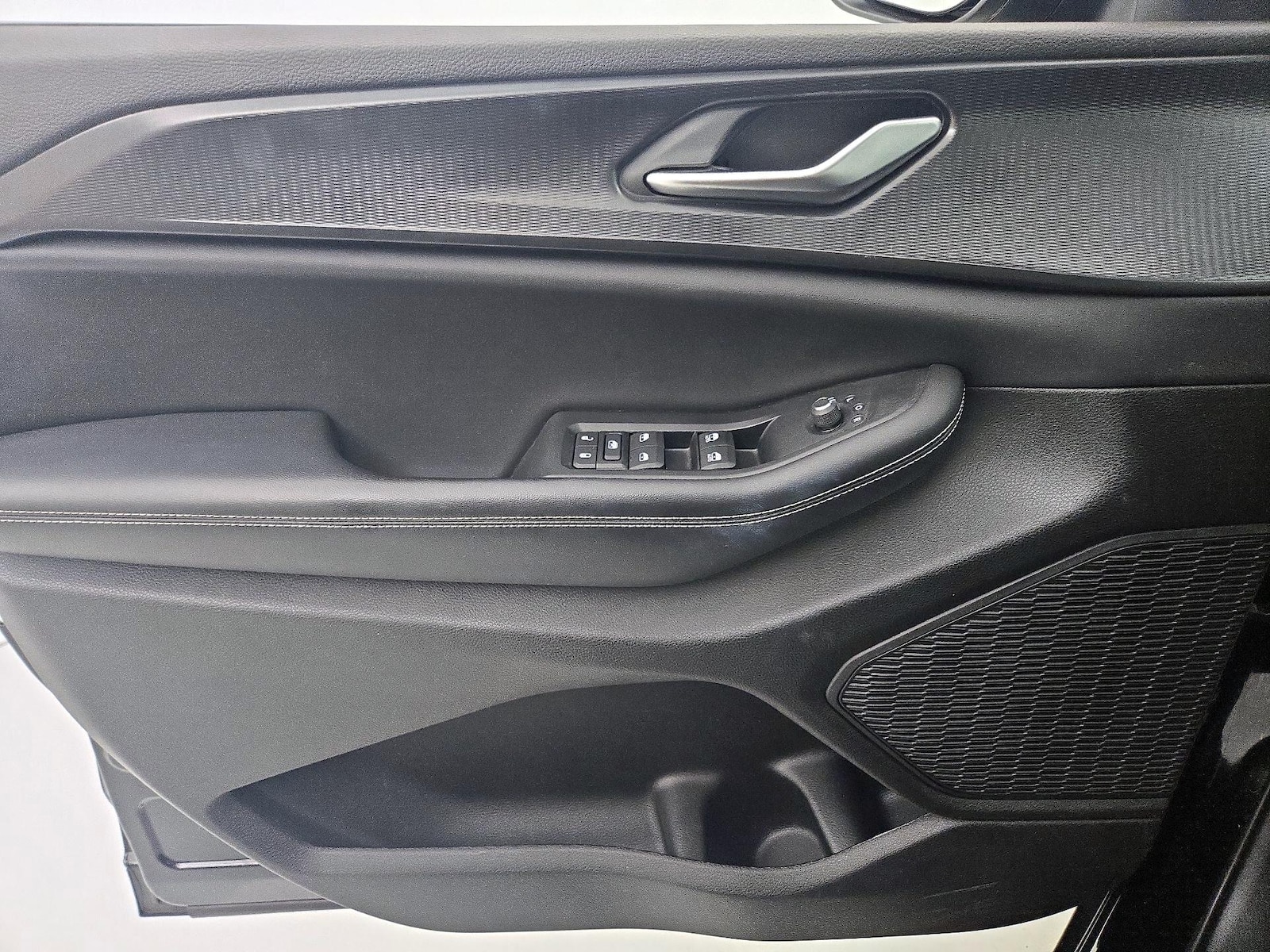2023 Jeep Grand Cherokee L Laredo - Photo 13