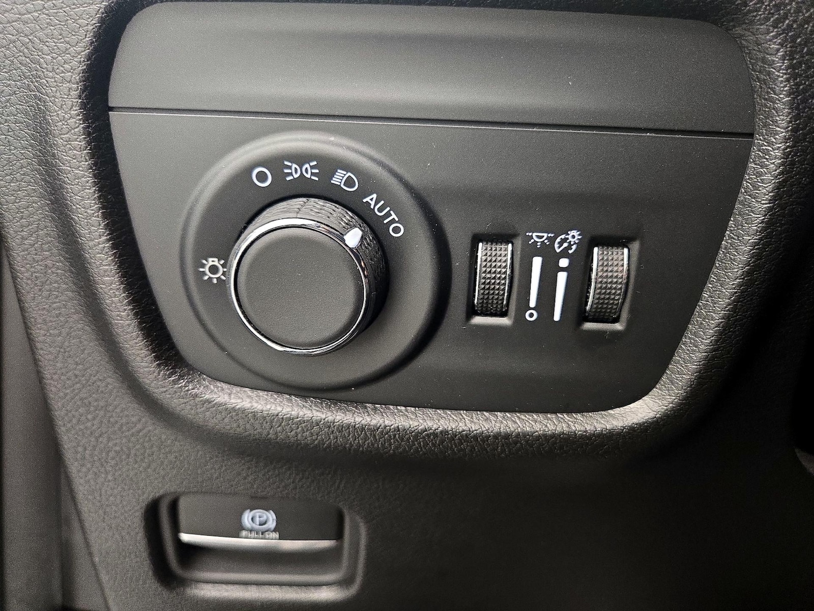 2023 Jeep Grand Cherokee L Laredo - Photo 14