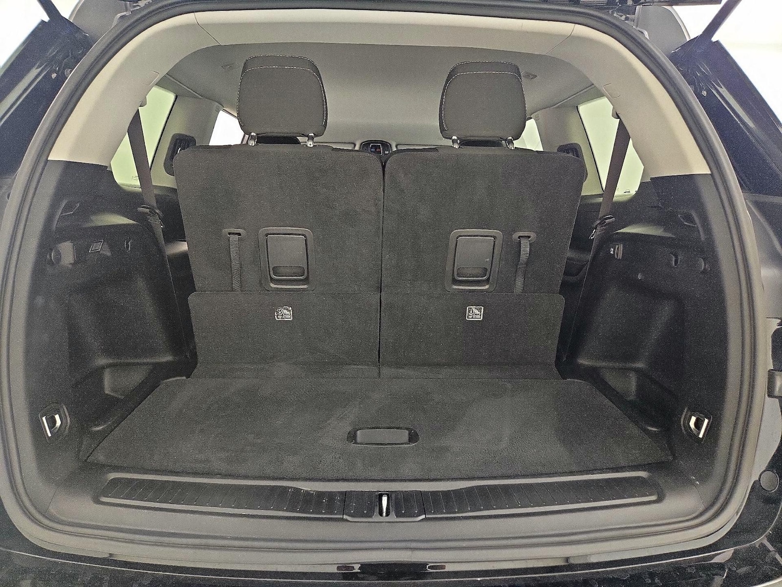 2023 Jeep Grand Cherokee L Laredo - Photo 22