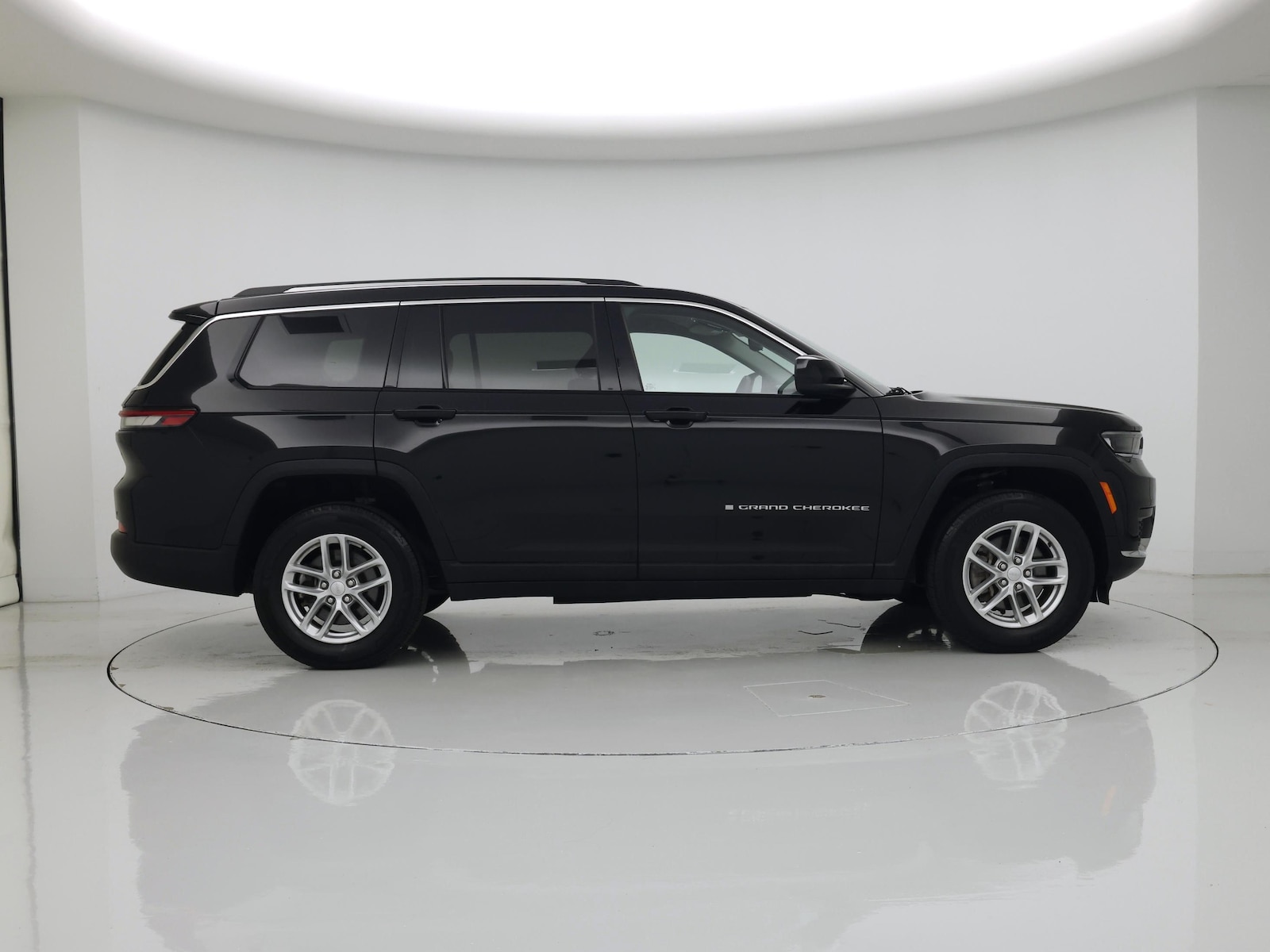 2023 Jeep Grand Cherokee L Laredo - Photo 8