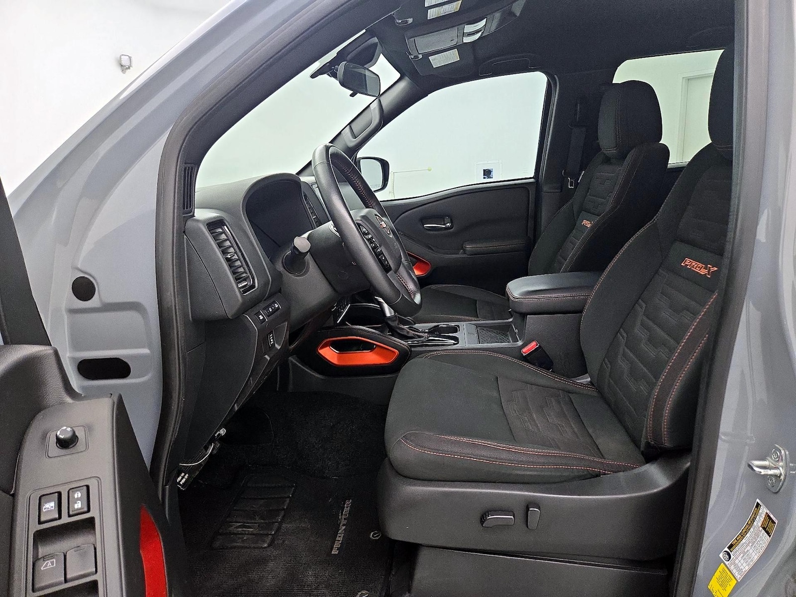 2022 Nissan Frontier PRO-X - Photo 12