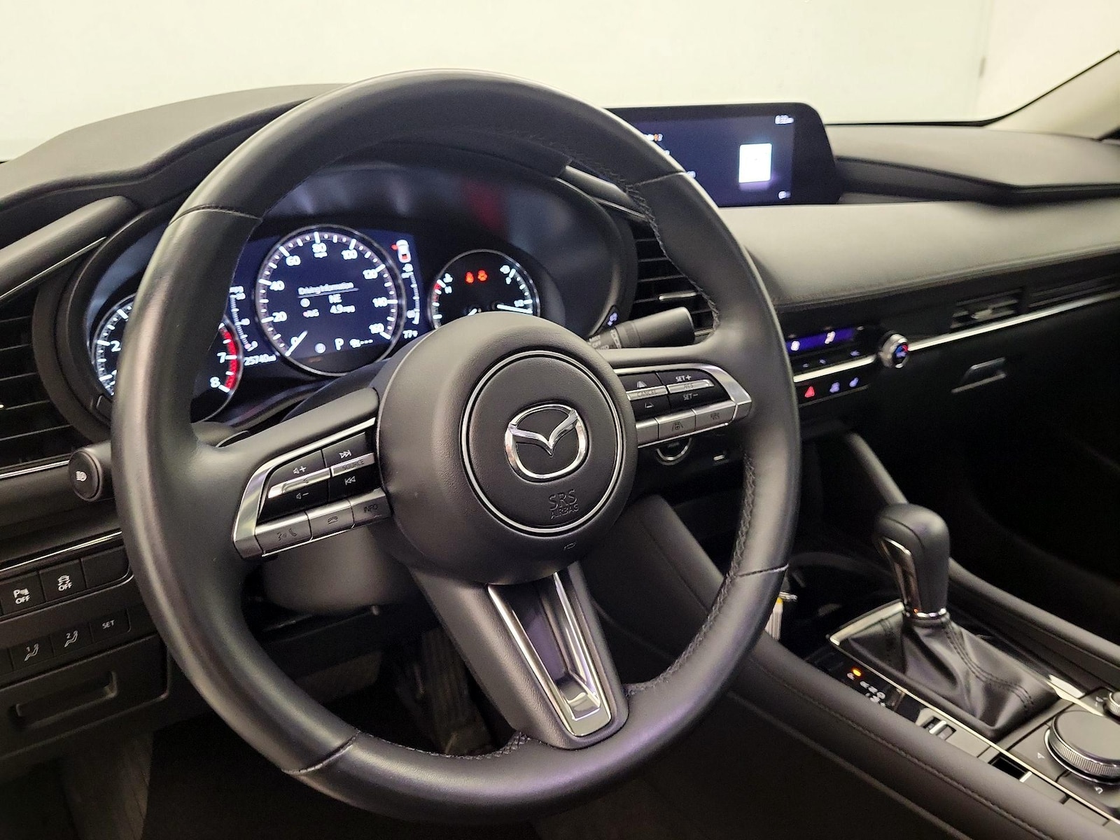 2021 Mazda Mazda3 Premium Plus - Photo 10