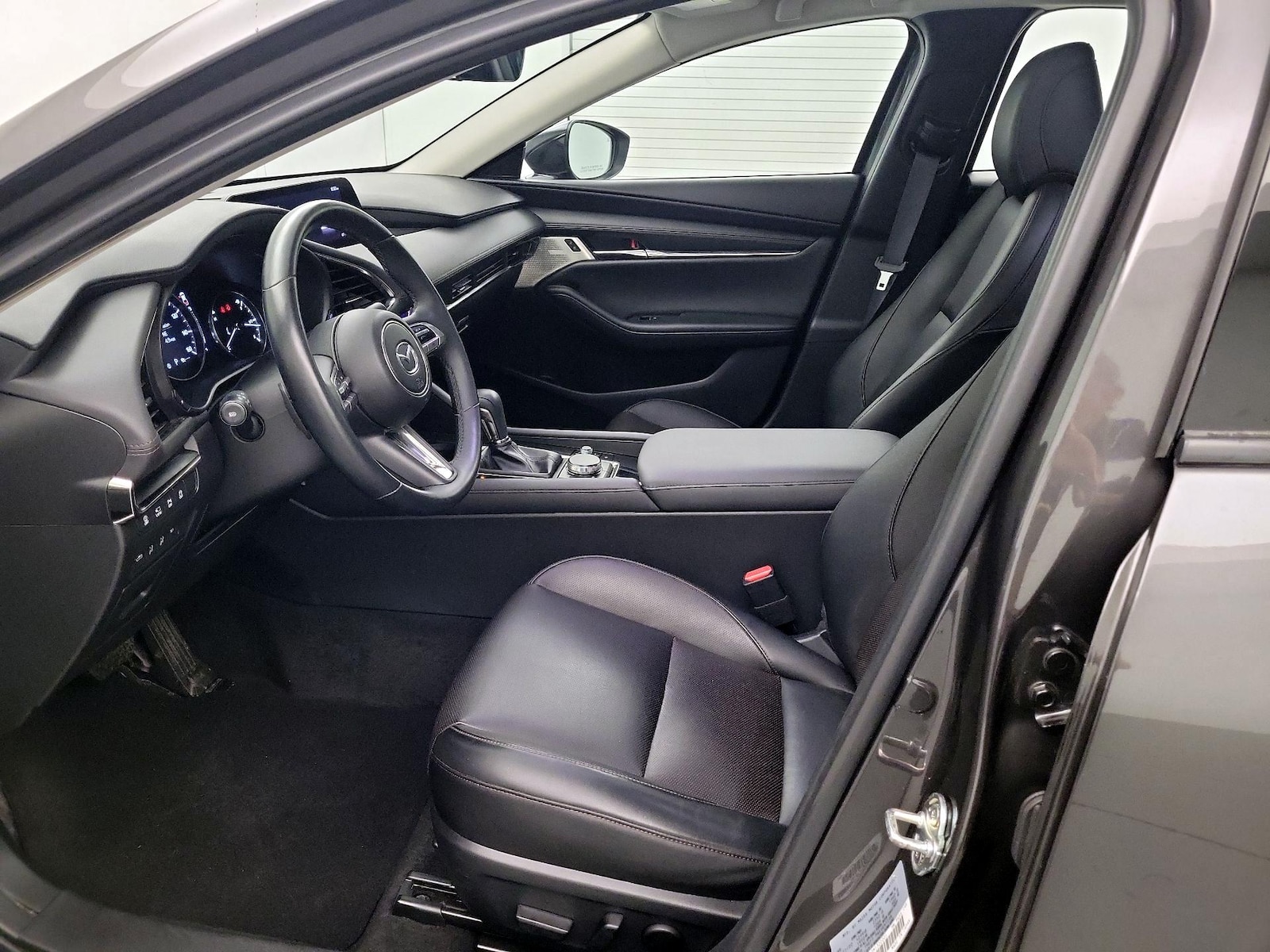 2021 Mazda Mazda3 Premium Plus - Photo 12