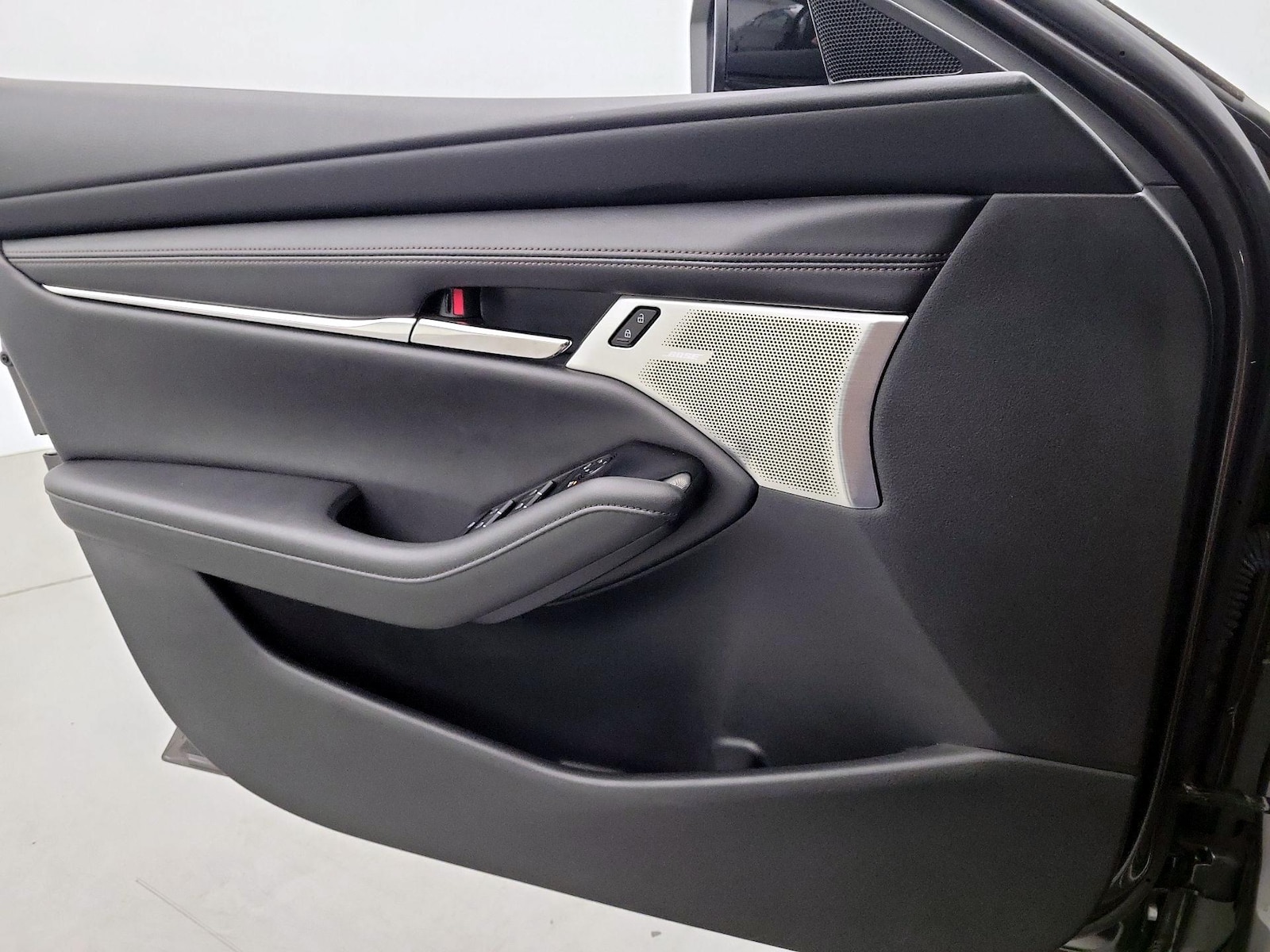 2021 Mazda Mazda3 Premium Plus - Photo 13