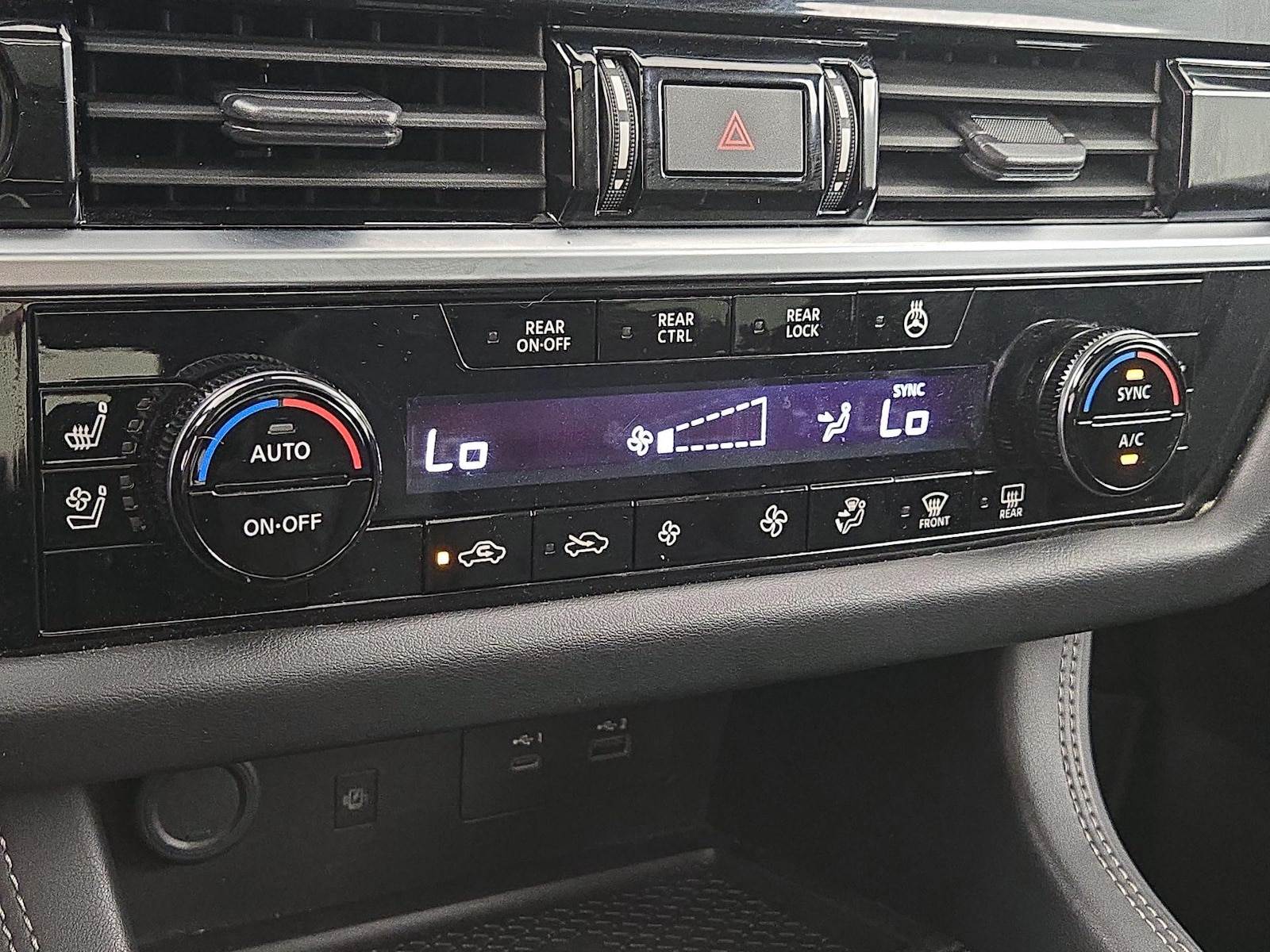 2023 Nissan Pathfinder Platinum - Photo 18