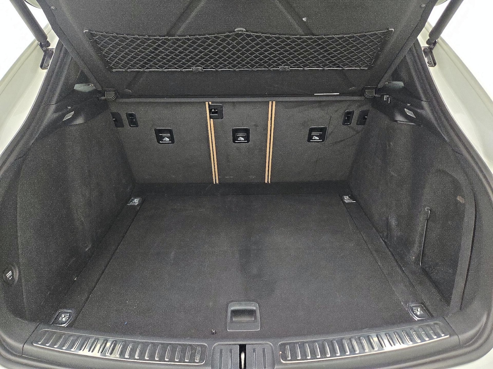 2020 Porsche Macan Base - Photo 23