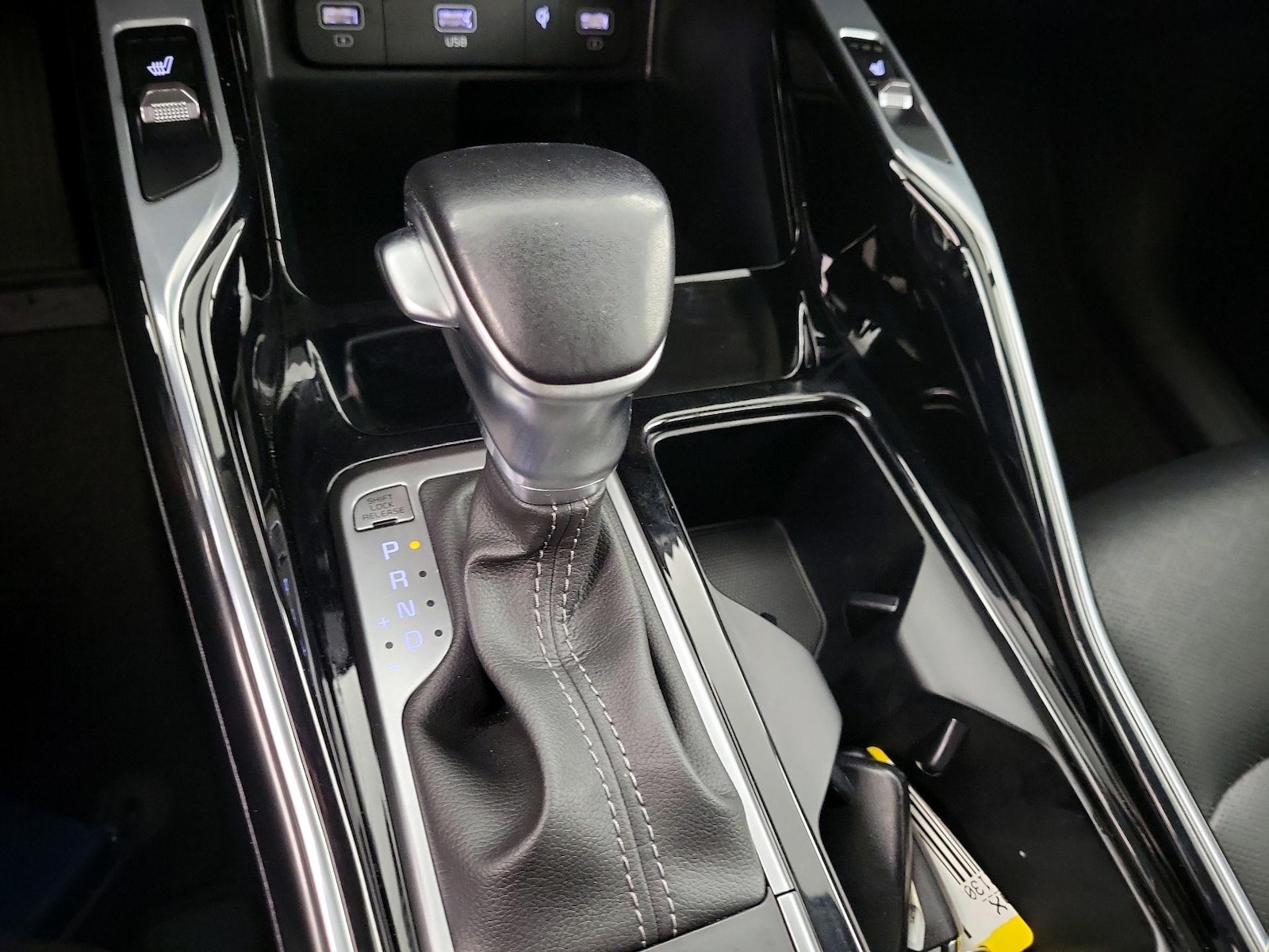 2023 Kia Sorento SX - Photo 18