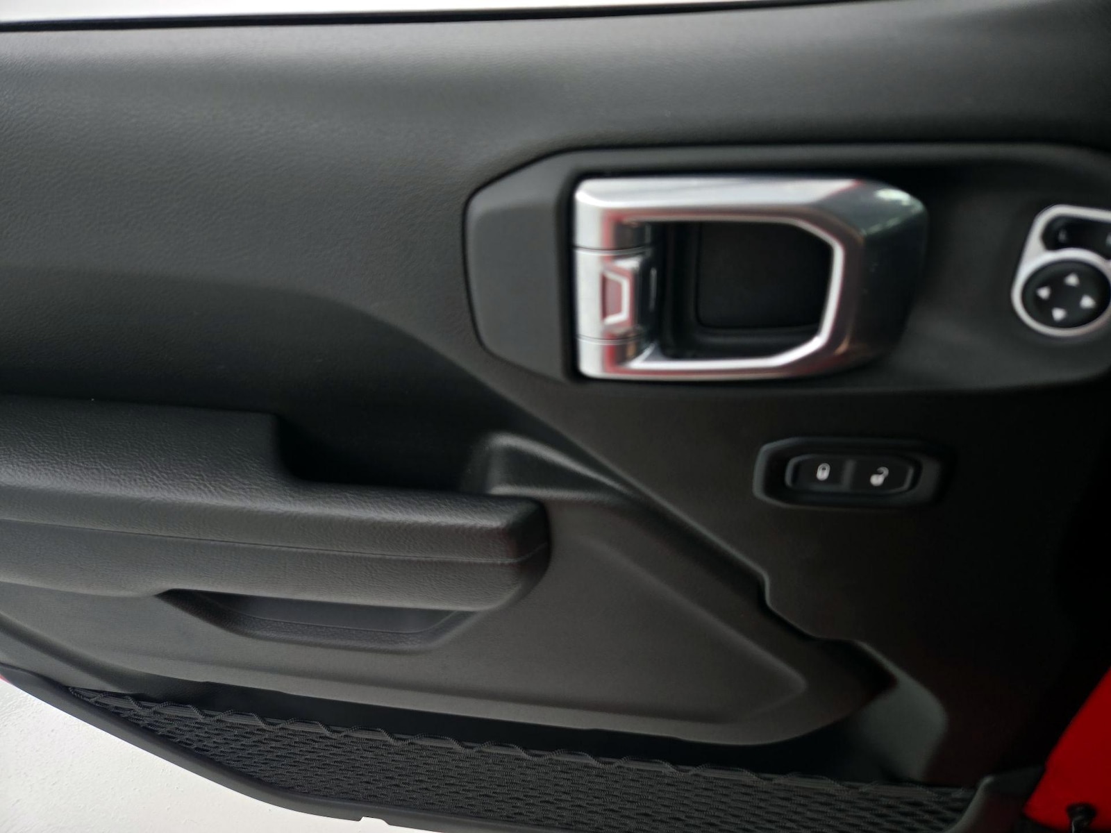 2024 Jeep Wrangler 4xe Willys 4XE - Photo 13