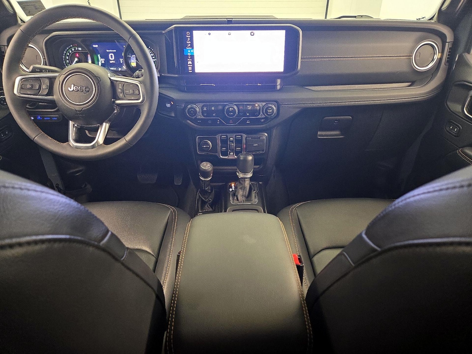 2024 Jeep Wrangler 4xe Sahara 4XE - Photo 10