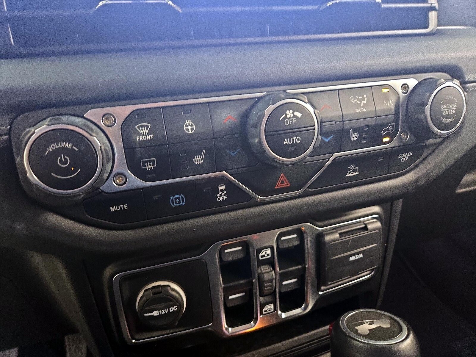 2024 Jeep Wrangler 4xe Sahara 4XE - Photo 18